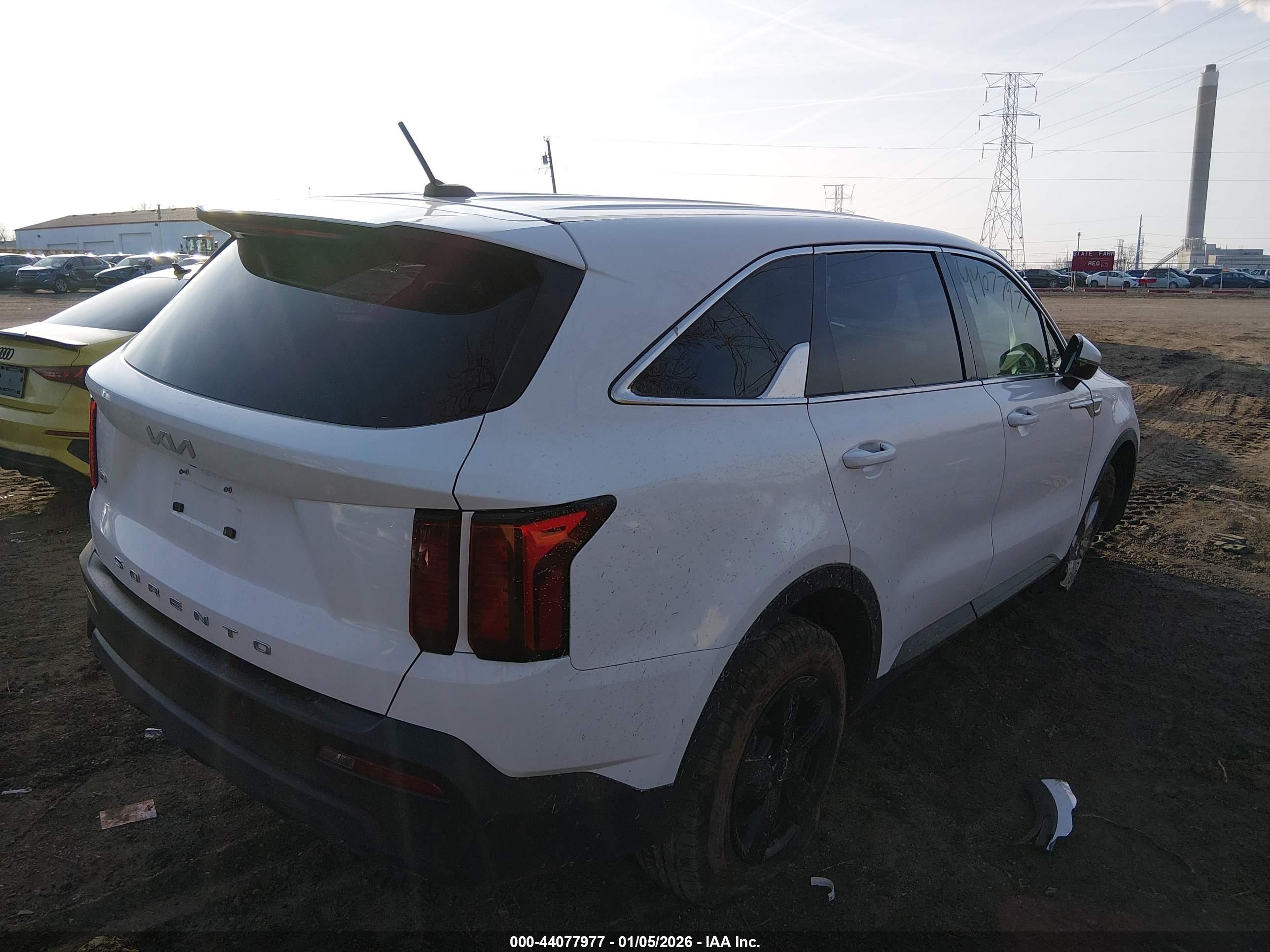 KIA SORENTO image 4