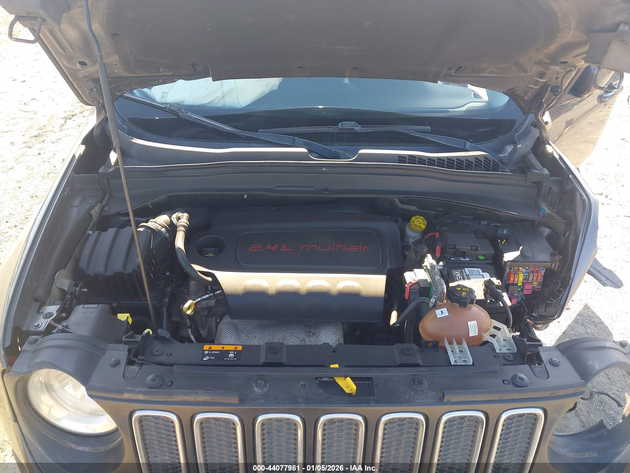 JEEP RENEGADE image 10