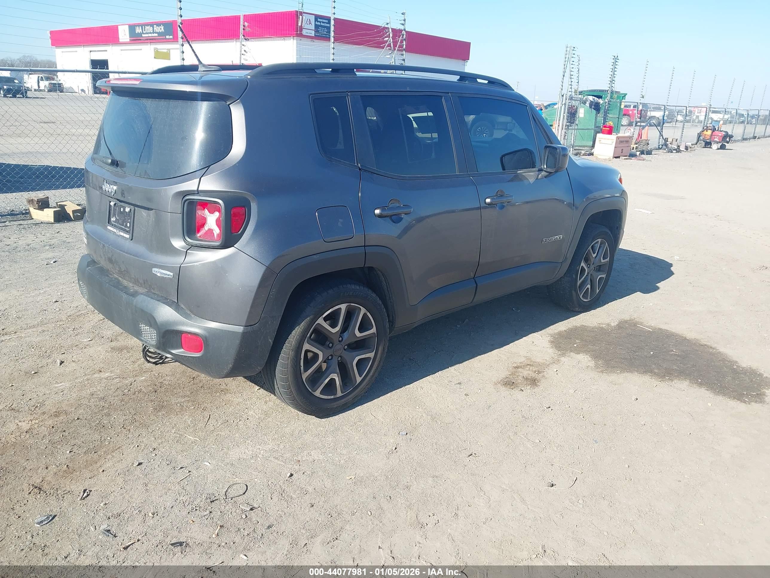 JEEP RENEGADE image 4