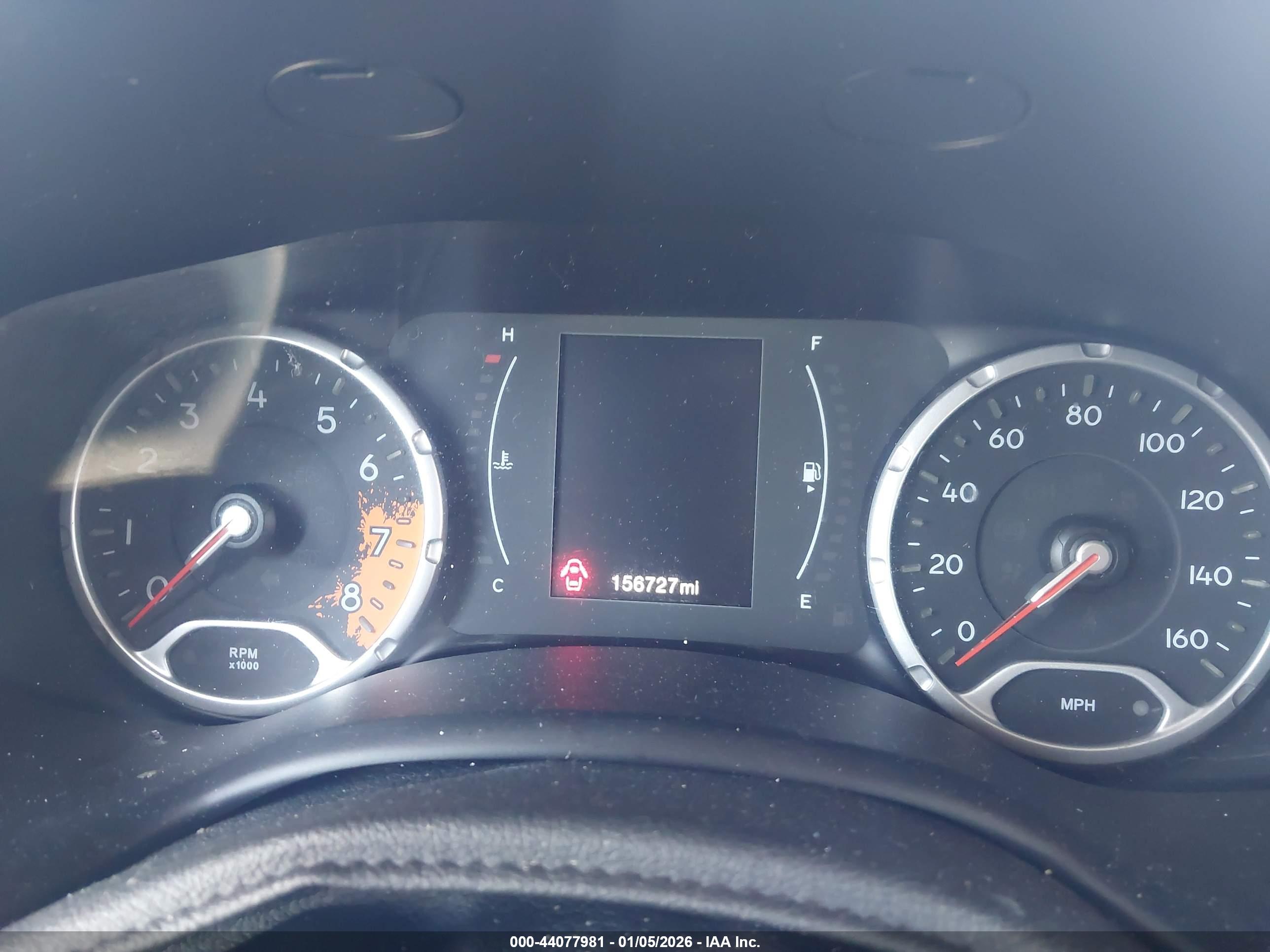 JEEP RENEGADE image 7