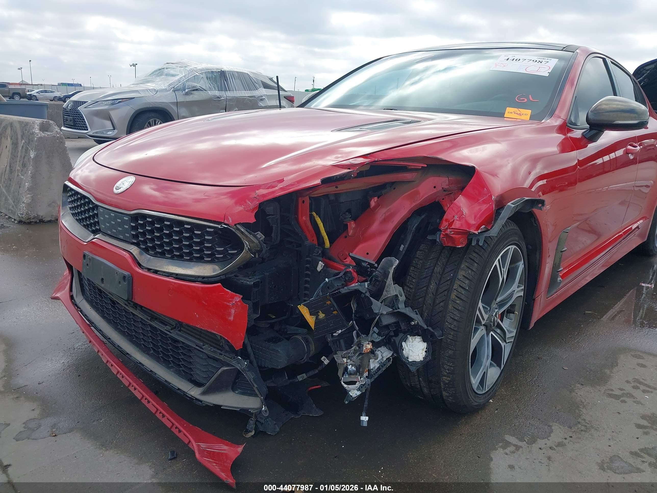 KIA STINGER image 6