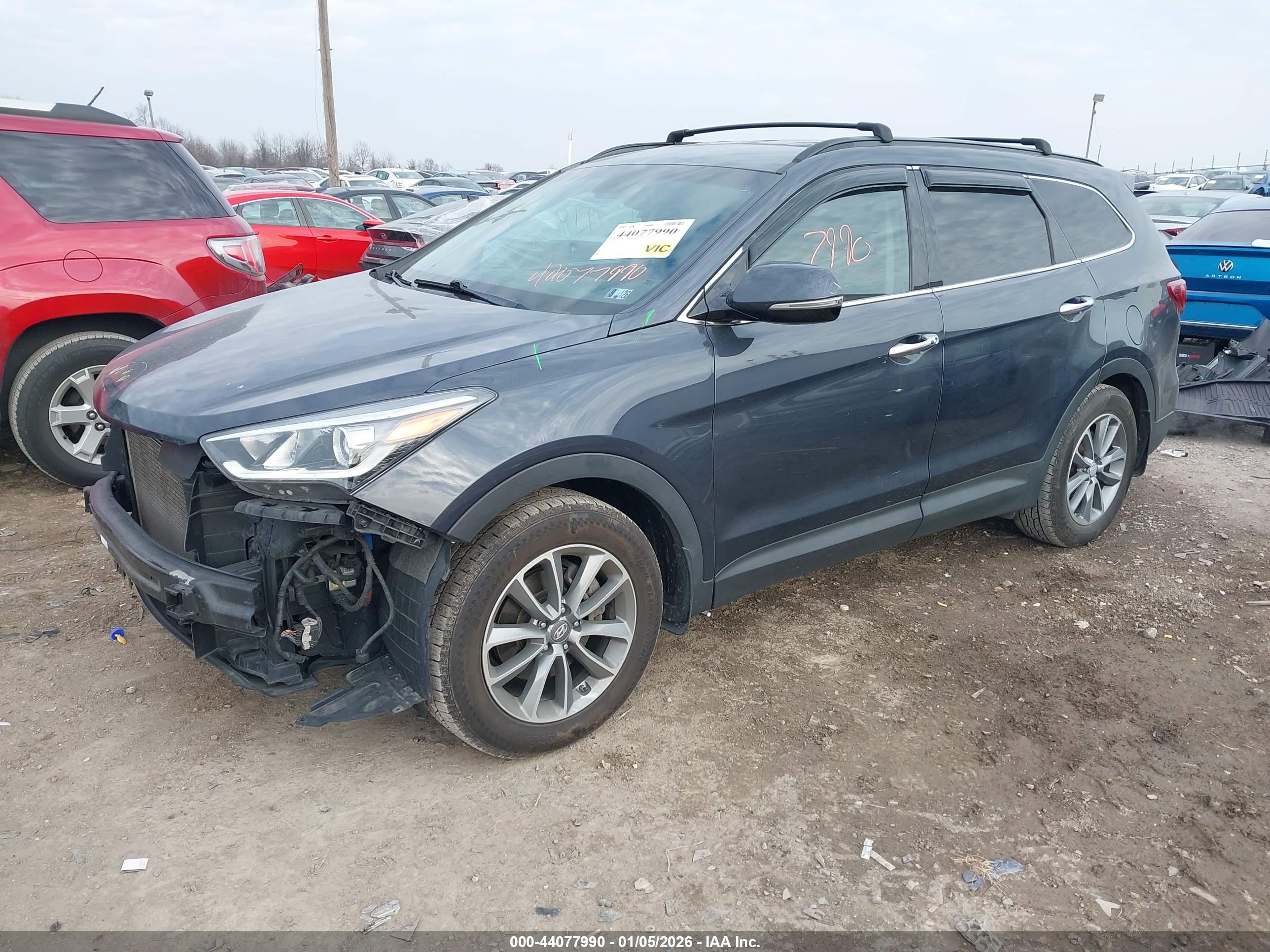 HYUNDAI SANTA image 2