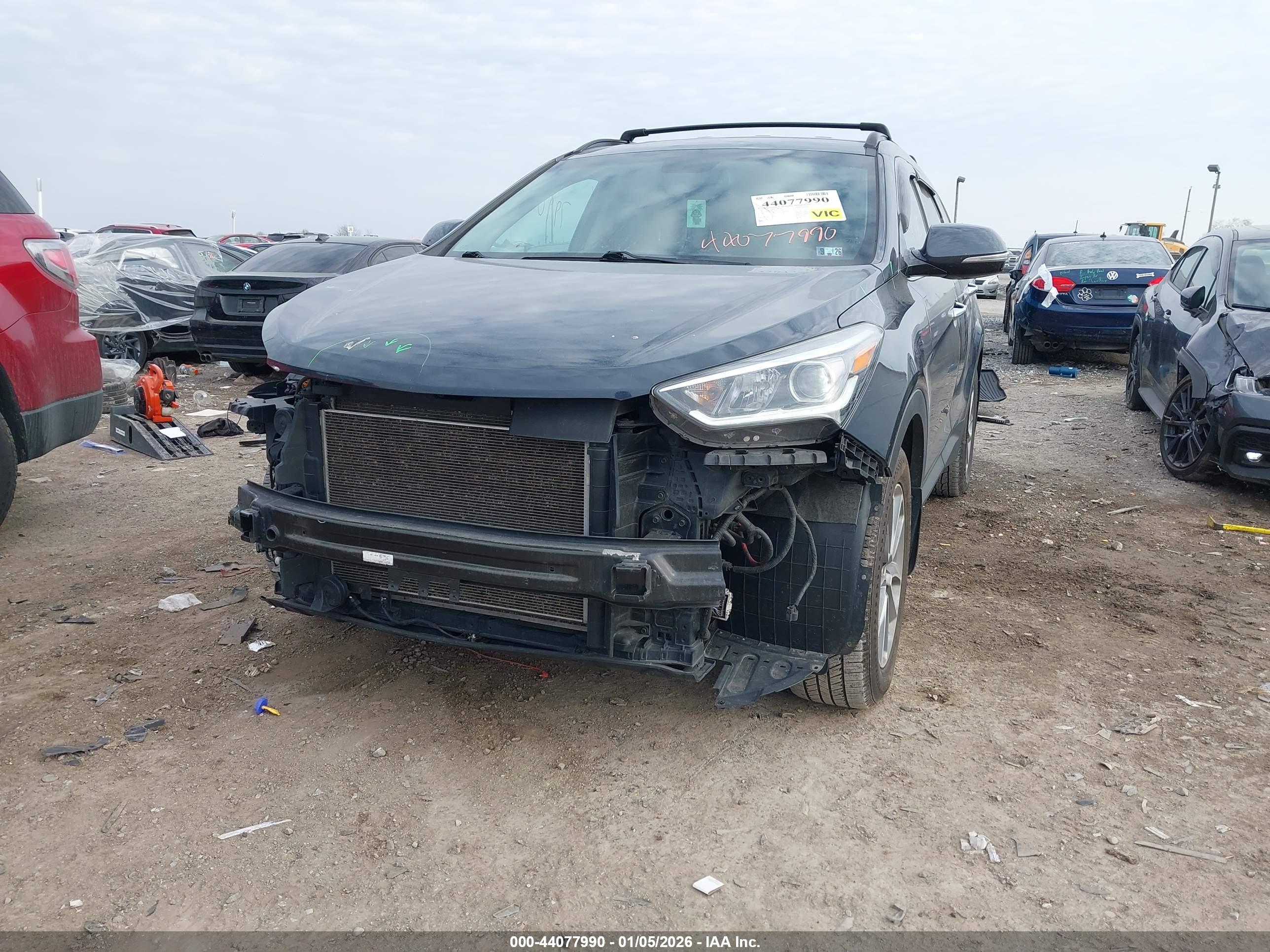 HYUNDAI SANTA image 6