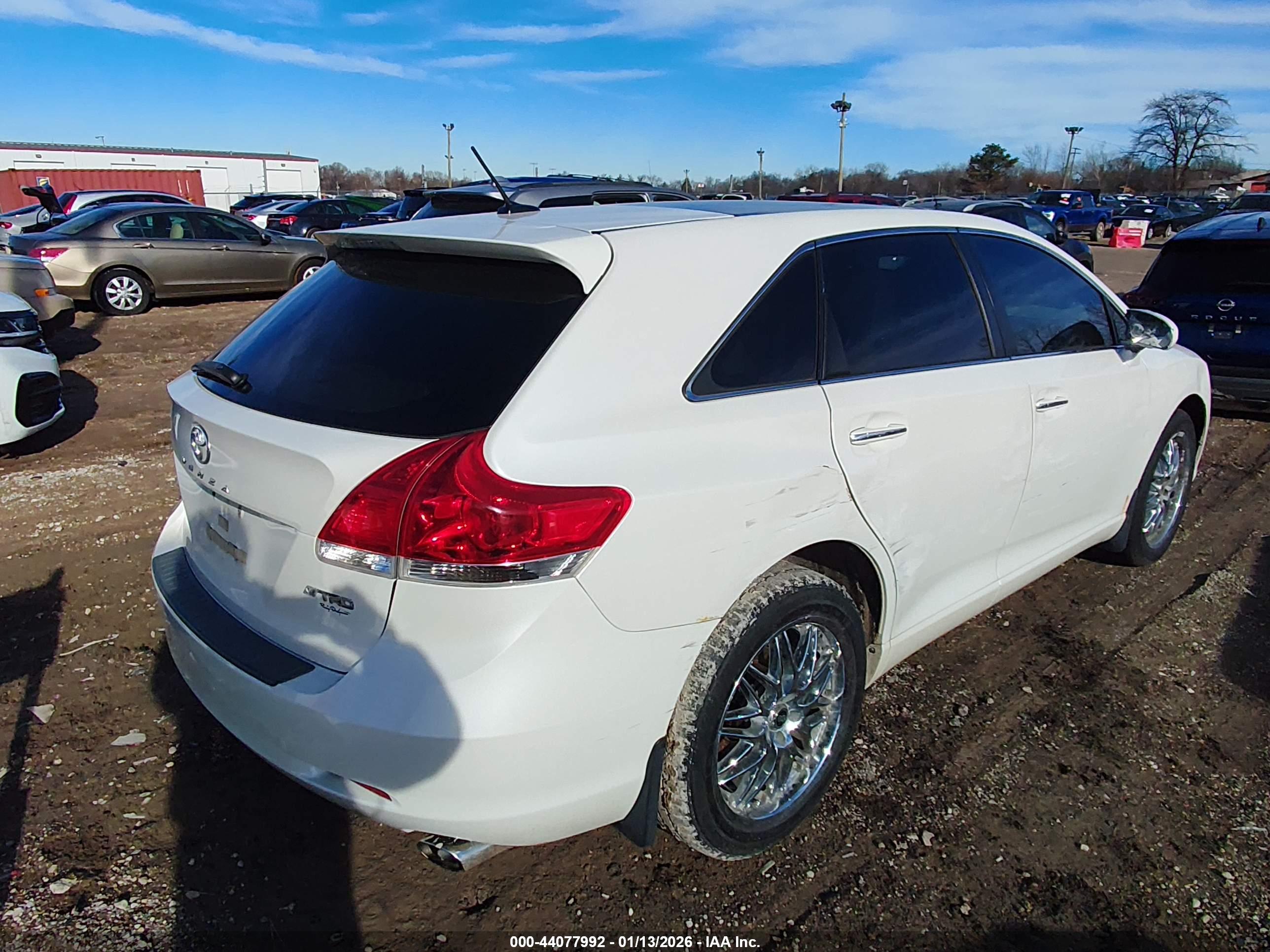 TOYOTA VENZA image 4