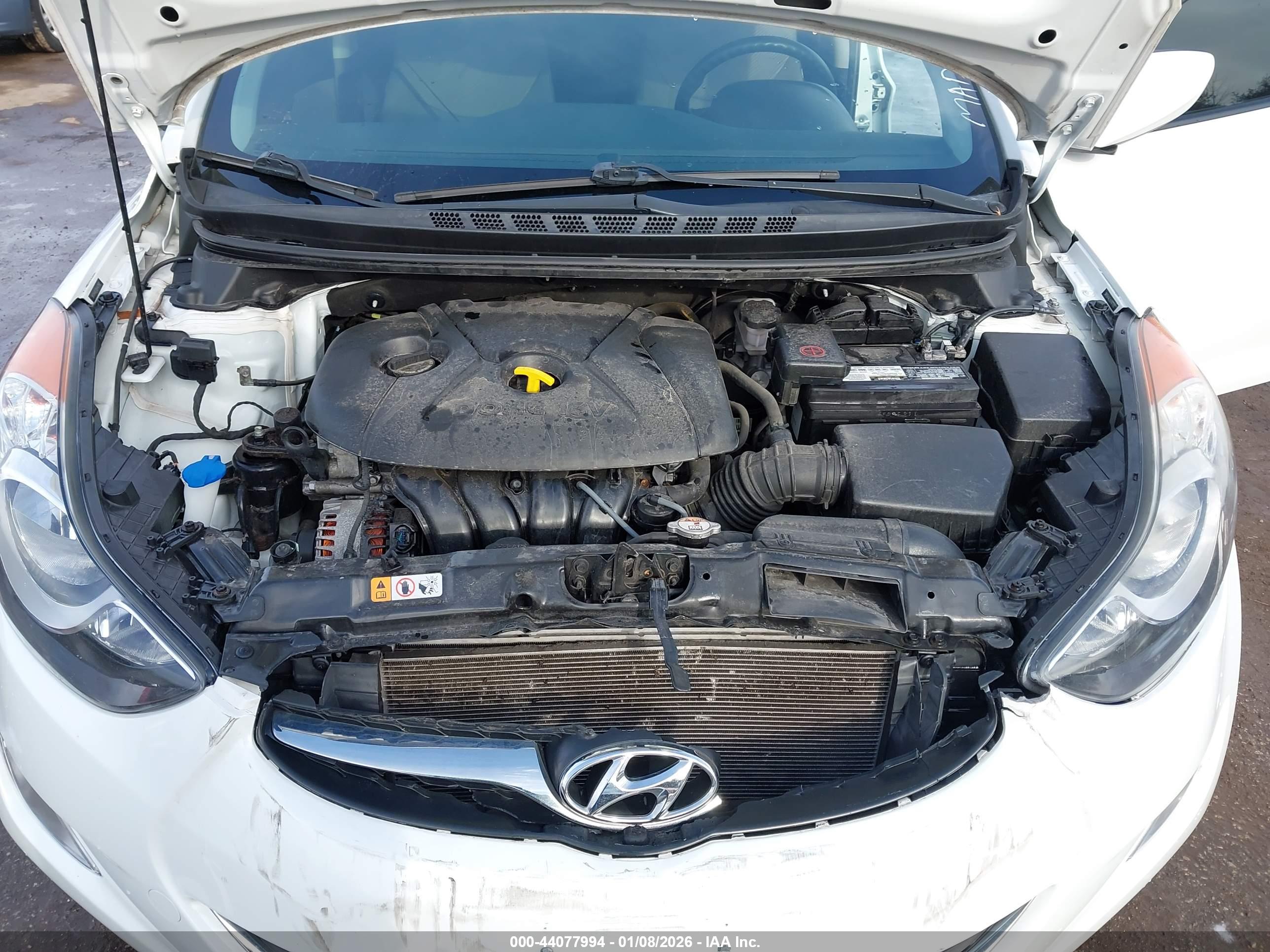 HYUNDAI ELANTRA image 10