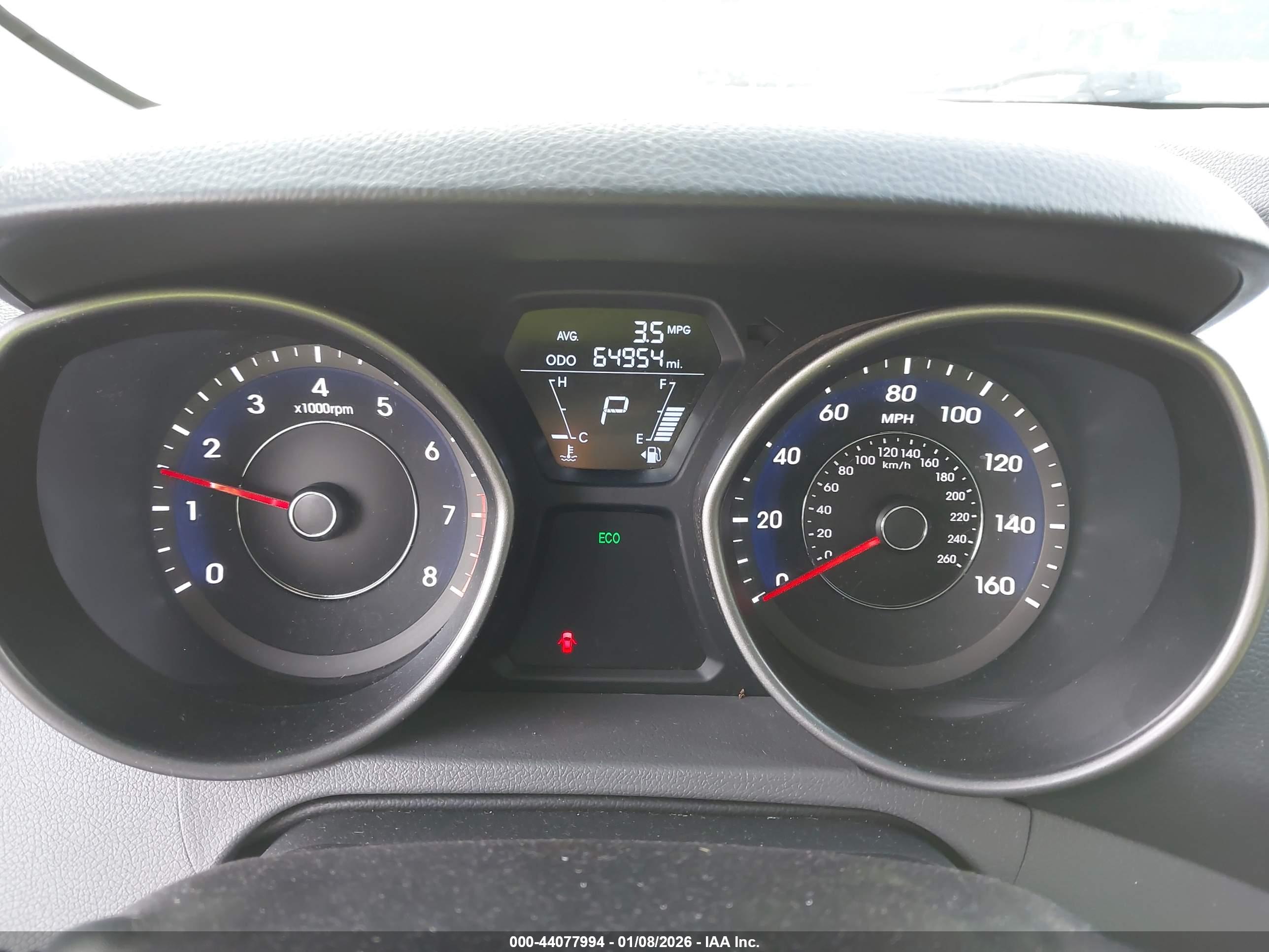HYUNDAI ELANTRA image 7