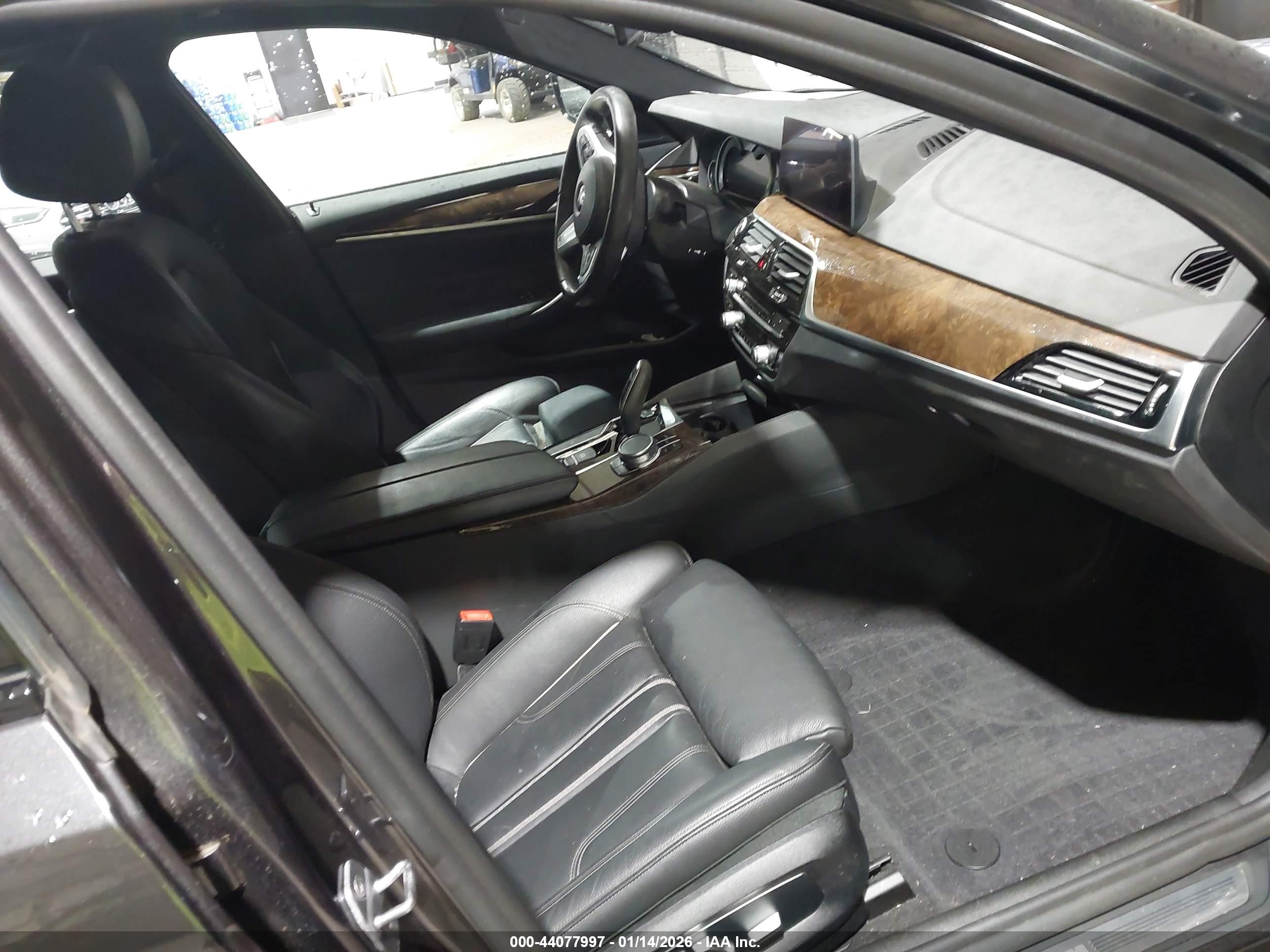 BMW 540I image 5