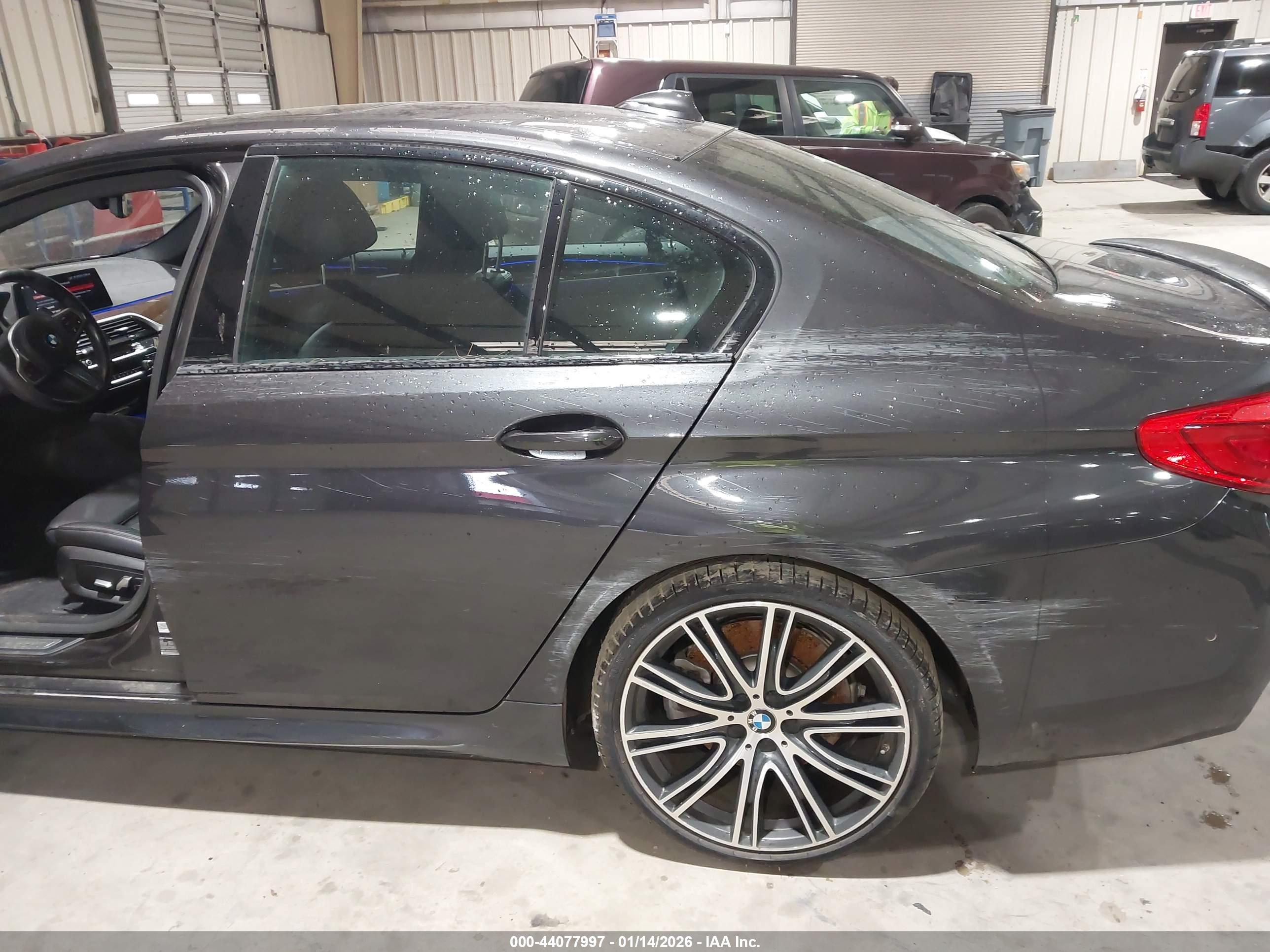 BMW 540I image 6