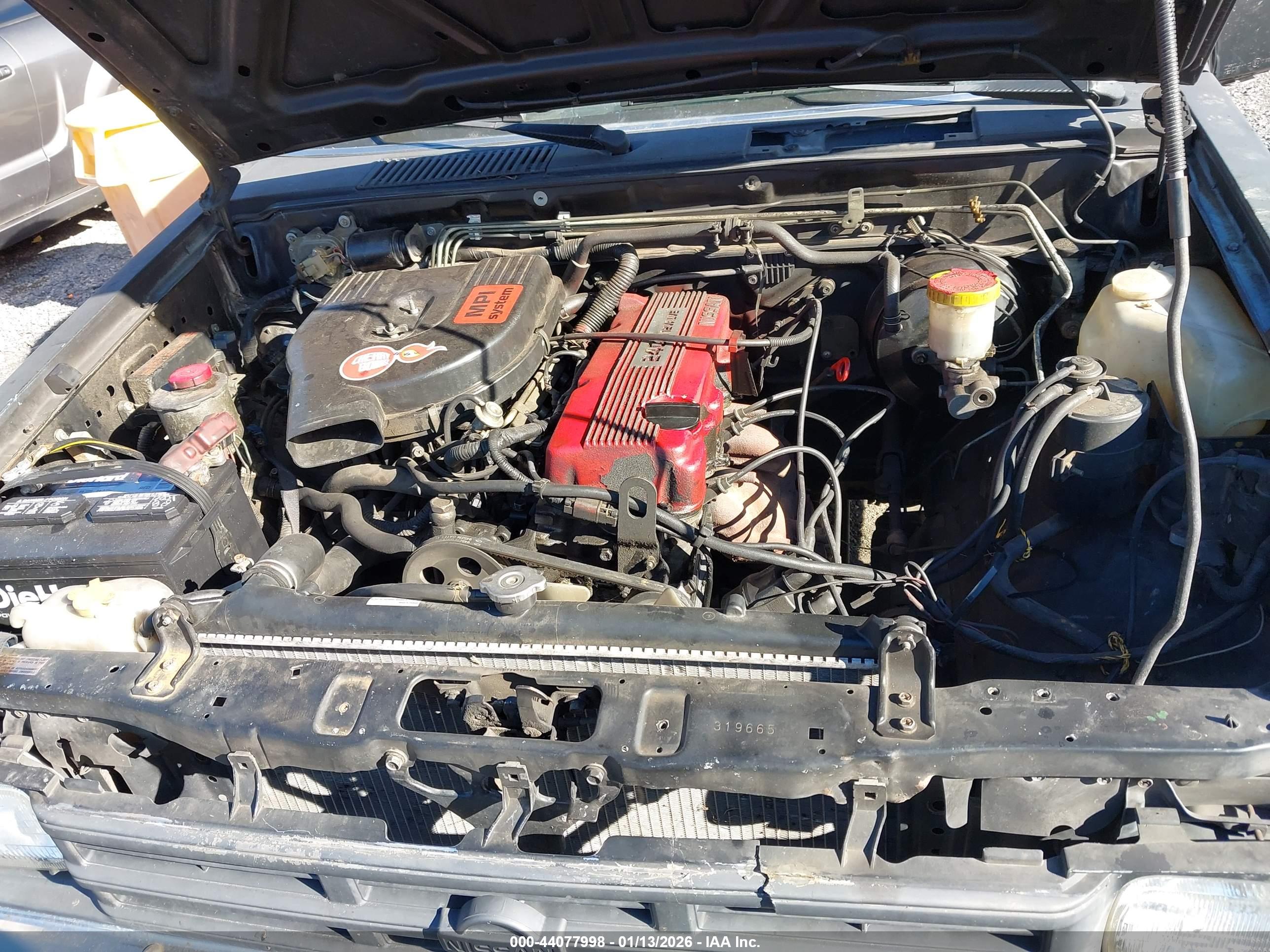 NISSAN TRUCK image 10