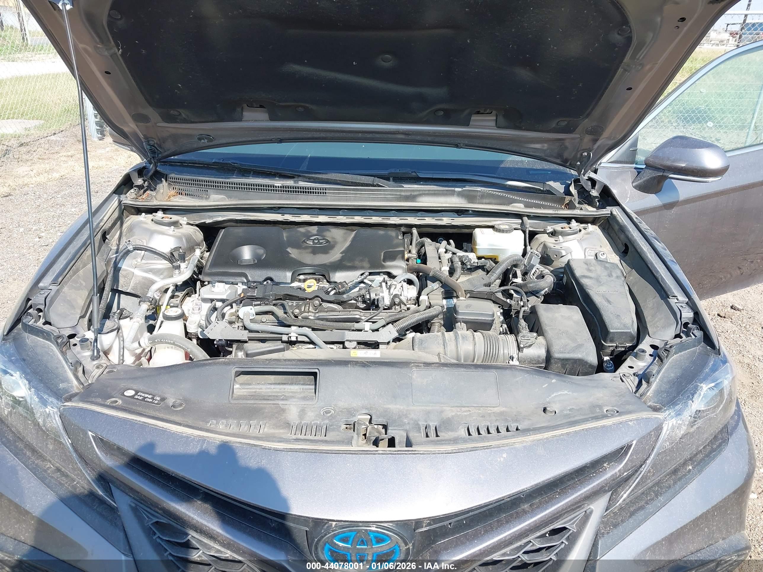 TOYOTA CAMRY image 10