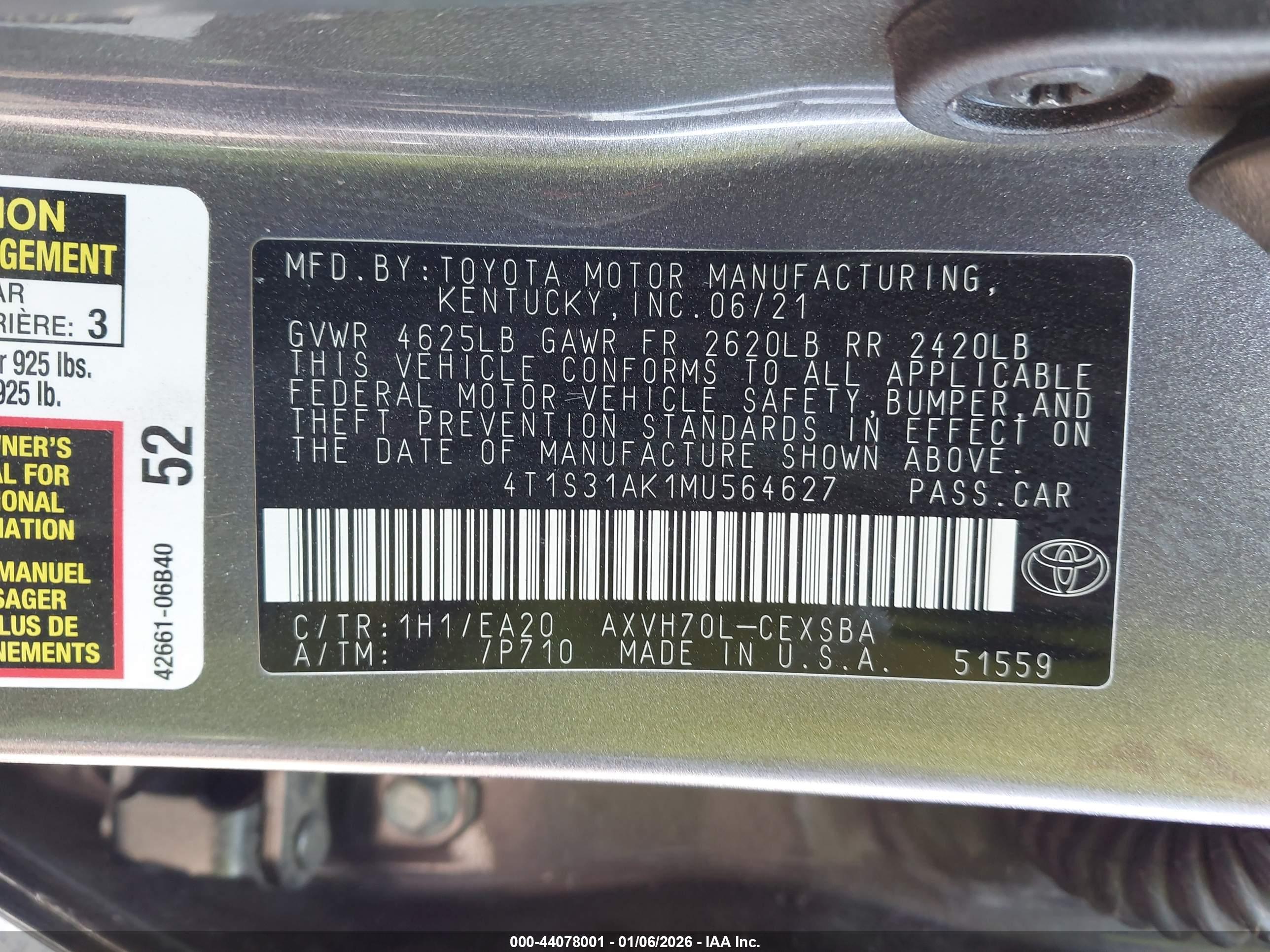 TOYOTA CAMRY image 9