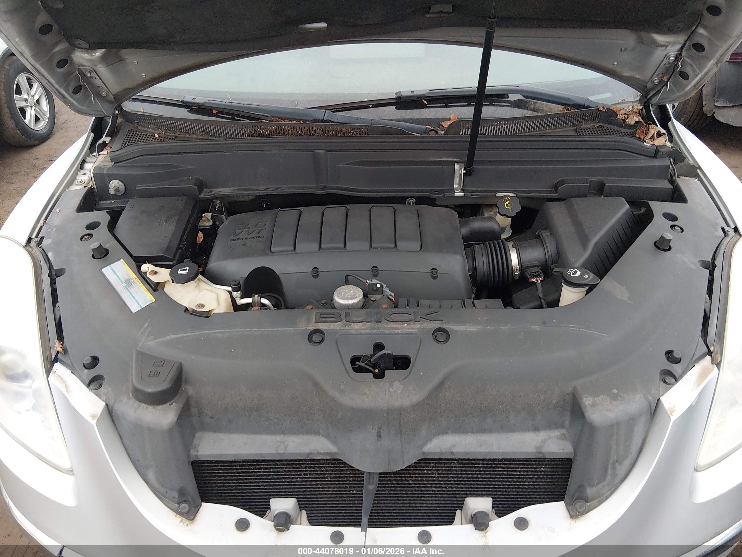 BUICK ENCLAVE image 10