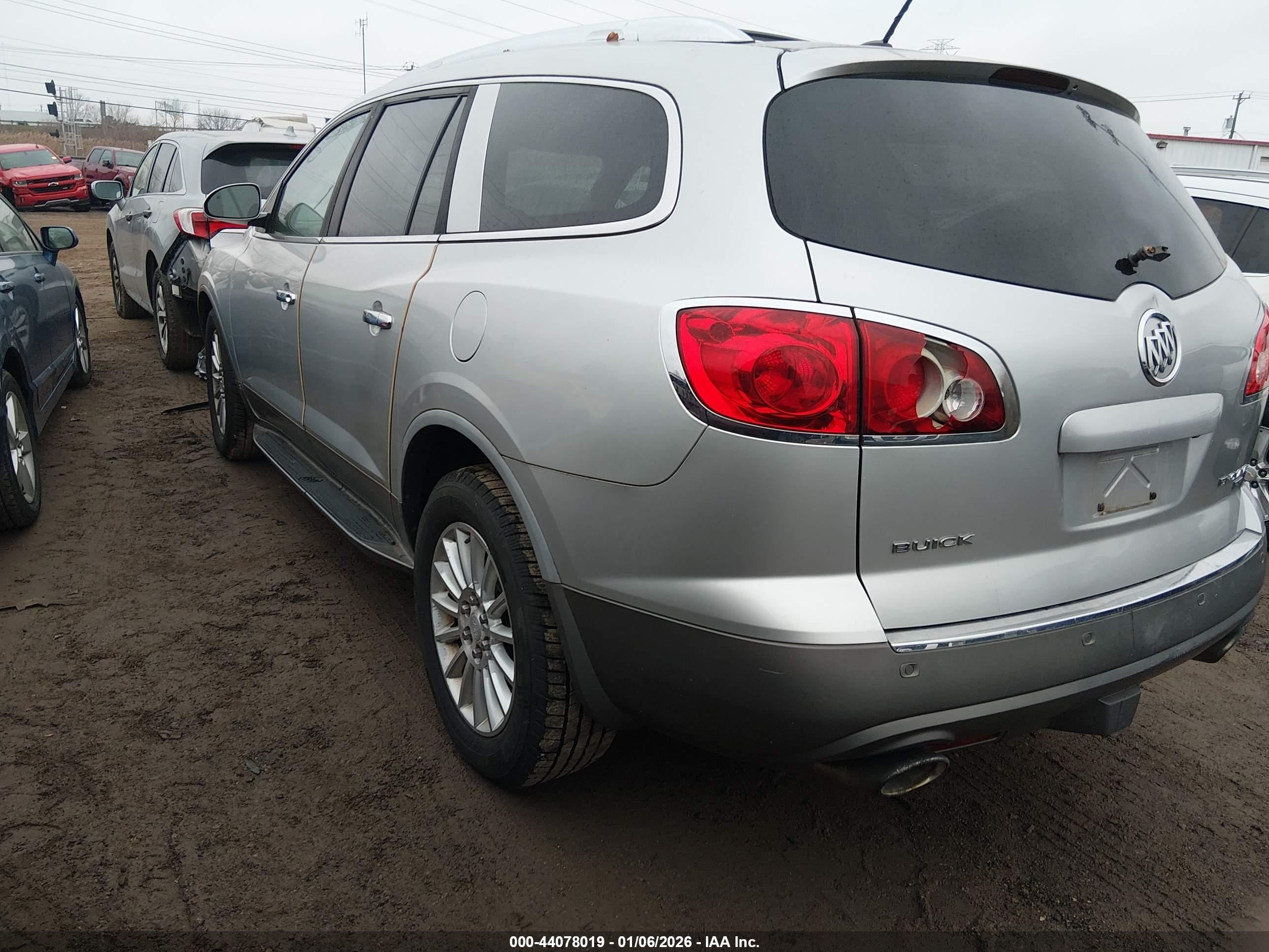 BUICK ENCLAVE image 3