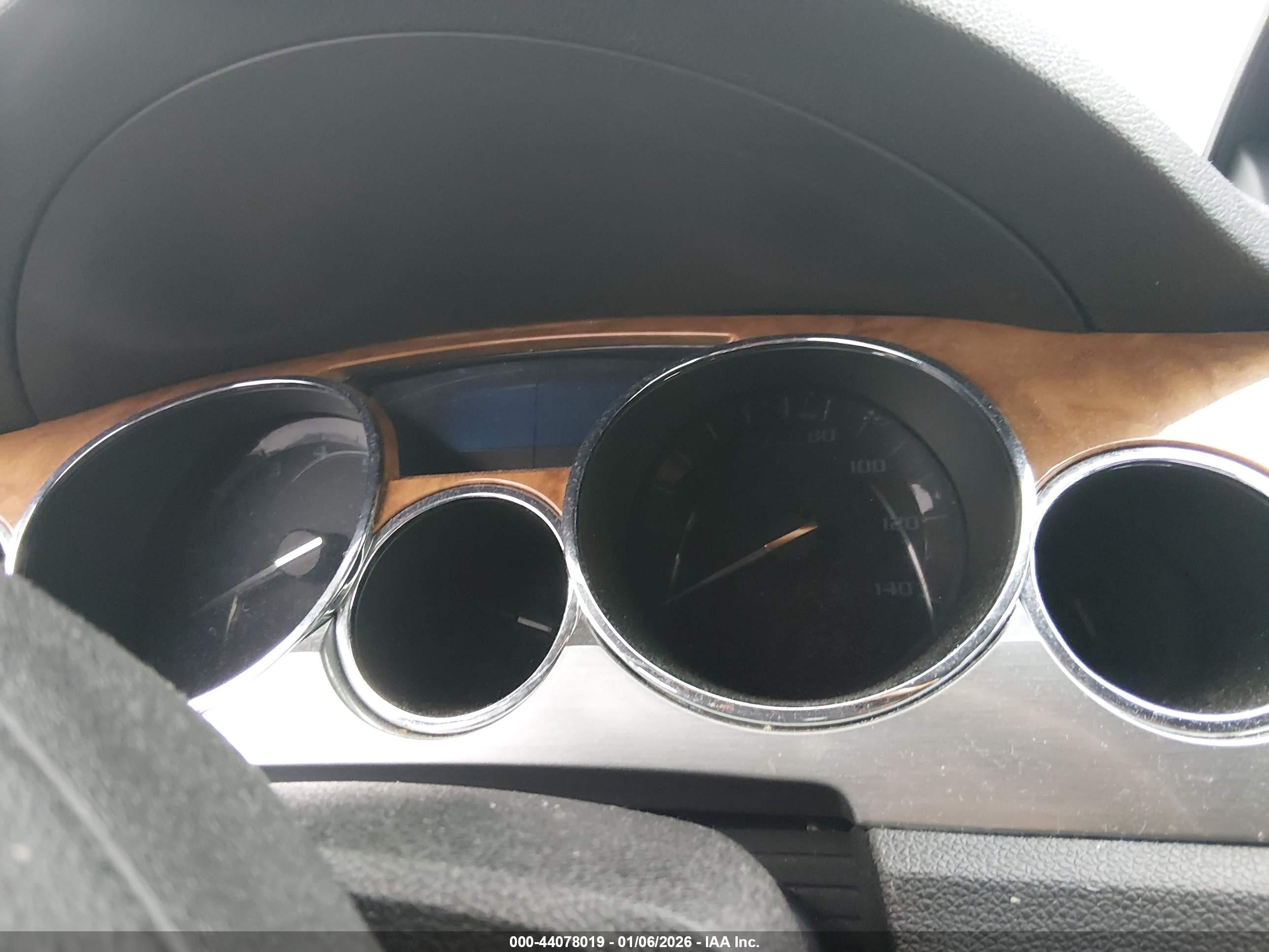 BUICK ENCLAVE image 7