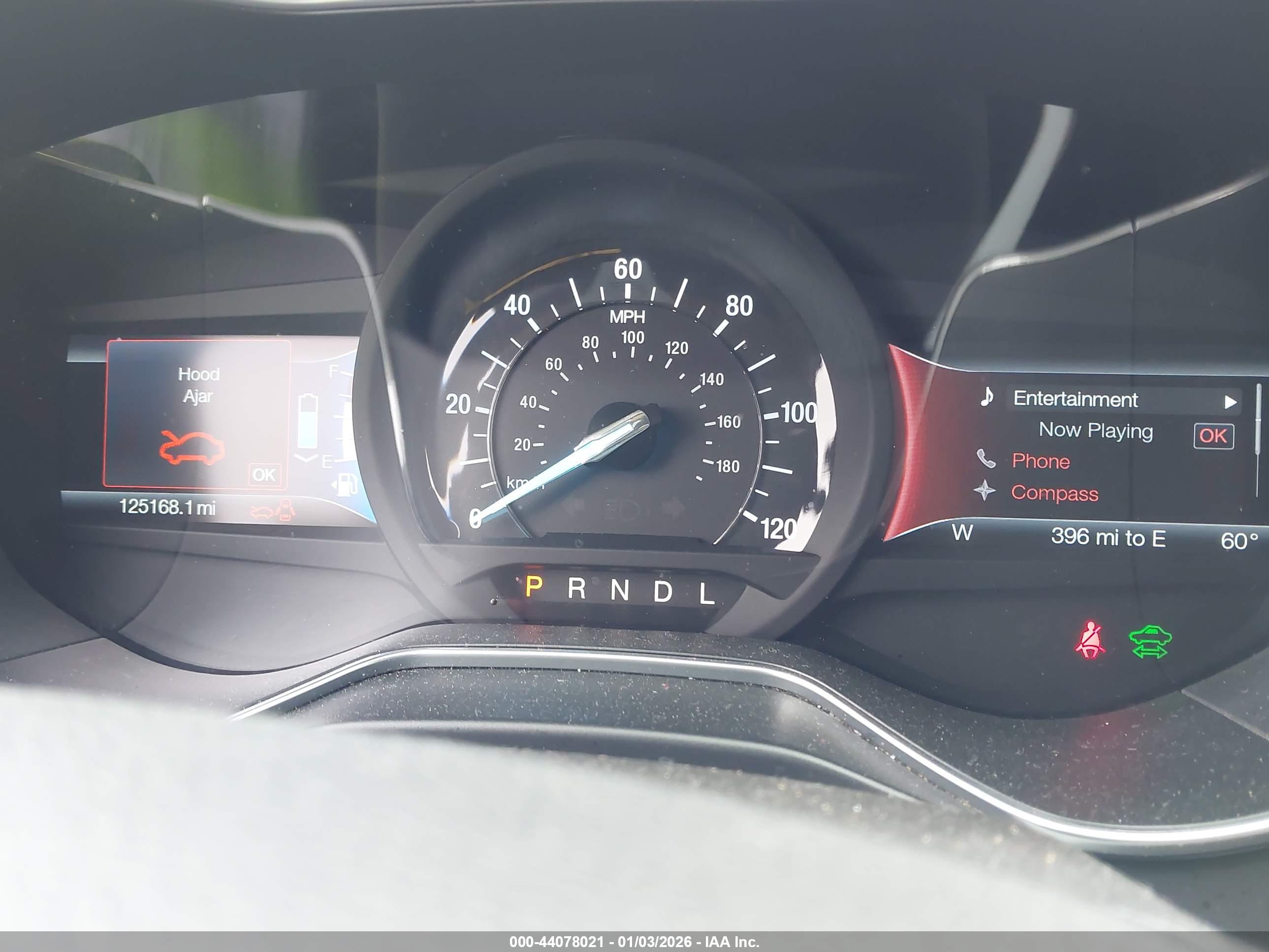 FORD FUSION image 7