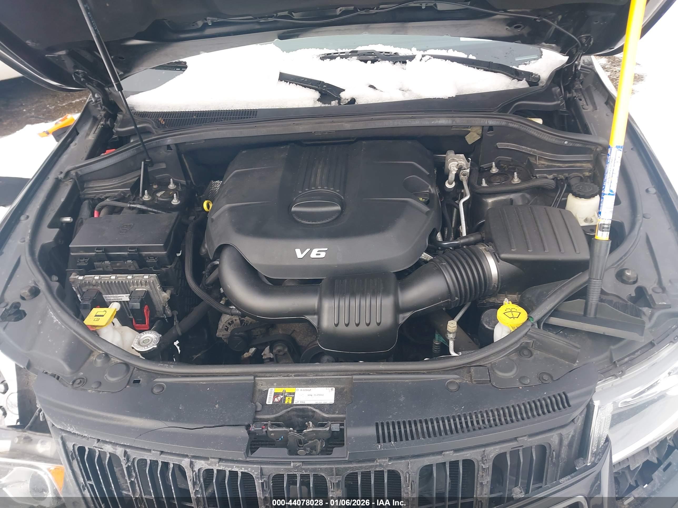 JEEP GRAND image 10