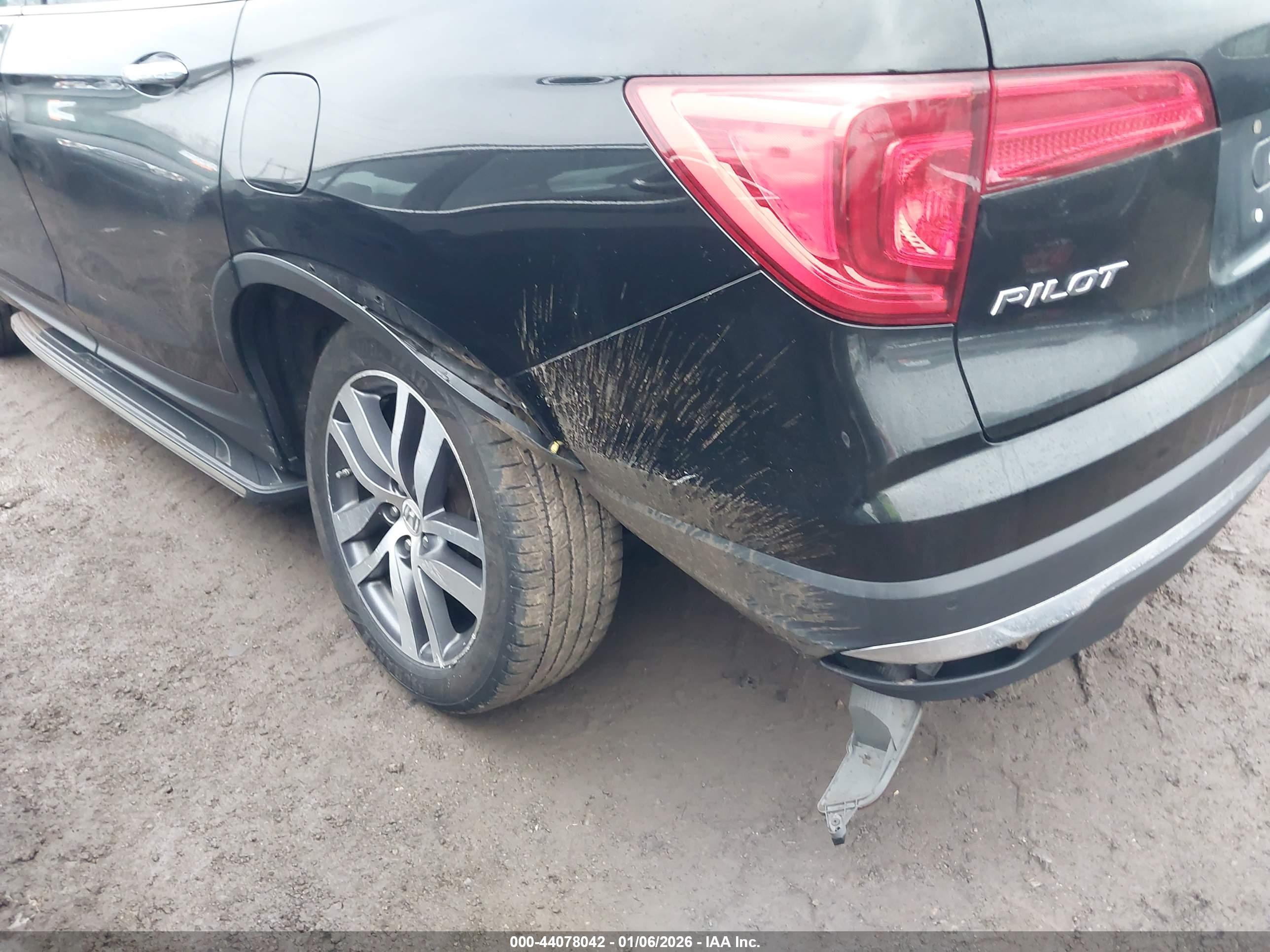 HONDA PILOT image 6