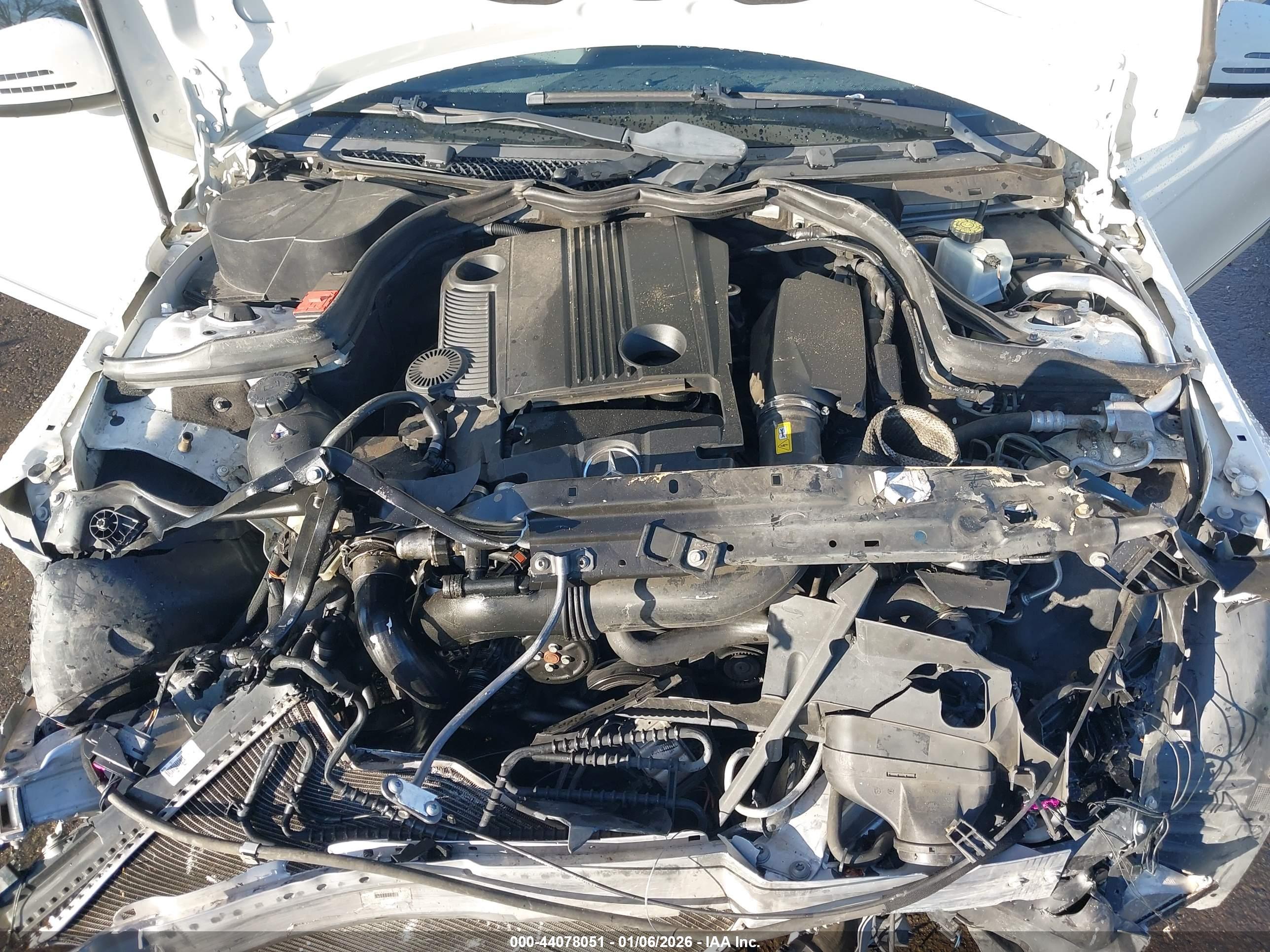 MERCEDES-BENZ C image 10