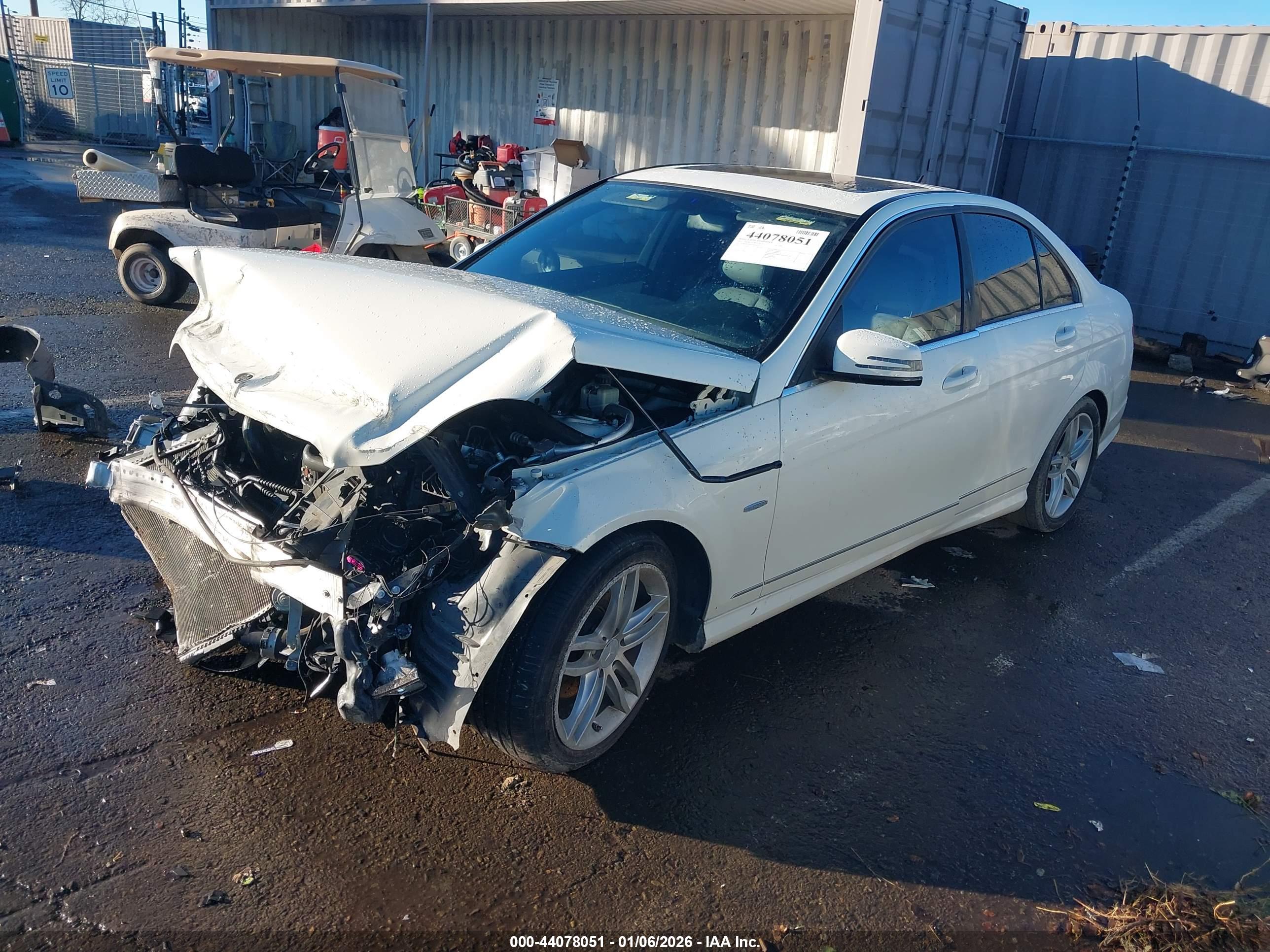MERCEDES-BENZ C image 2