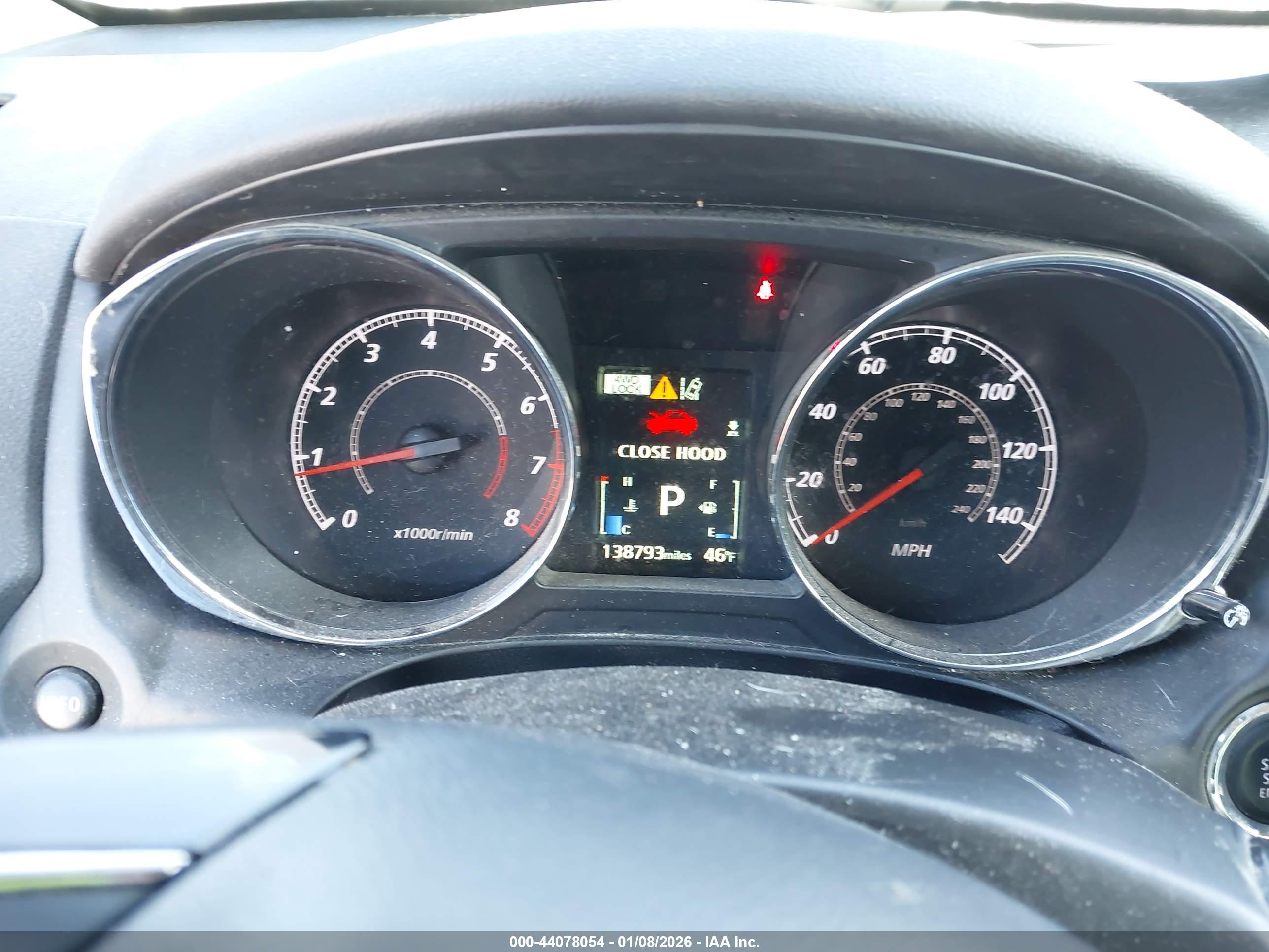 MITSUBISHI OUTLANDER image 7
