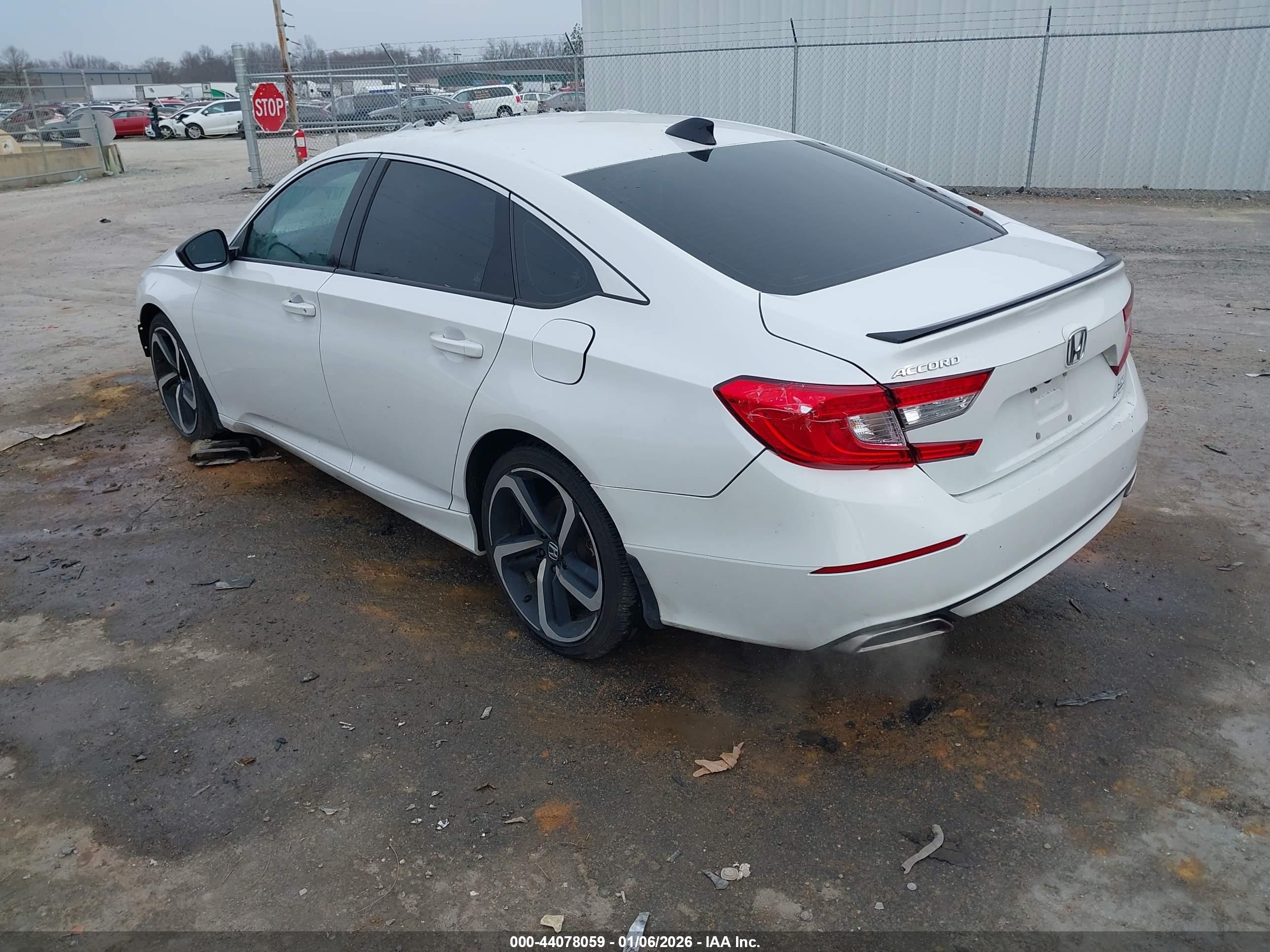 HONDA ACCORD image 3