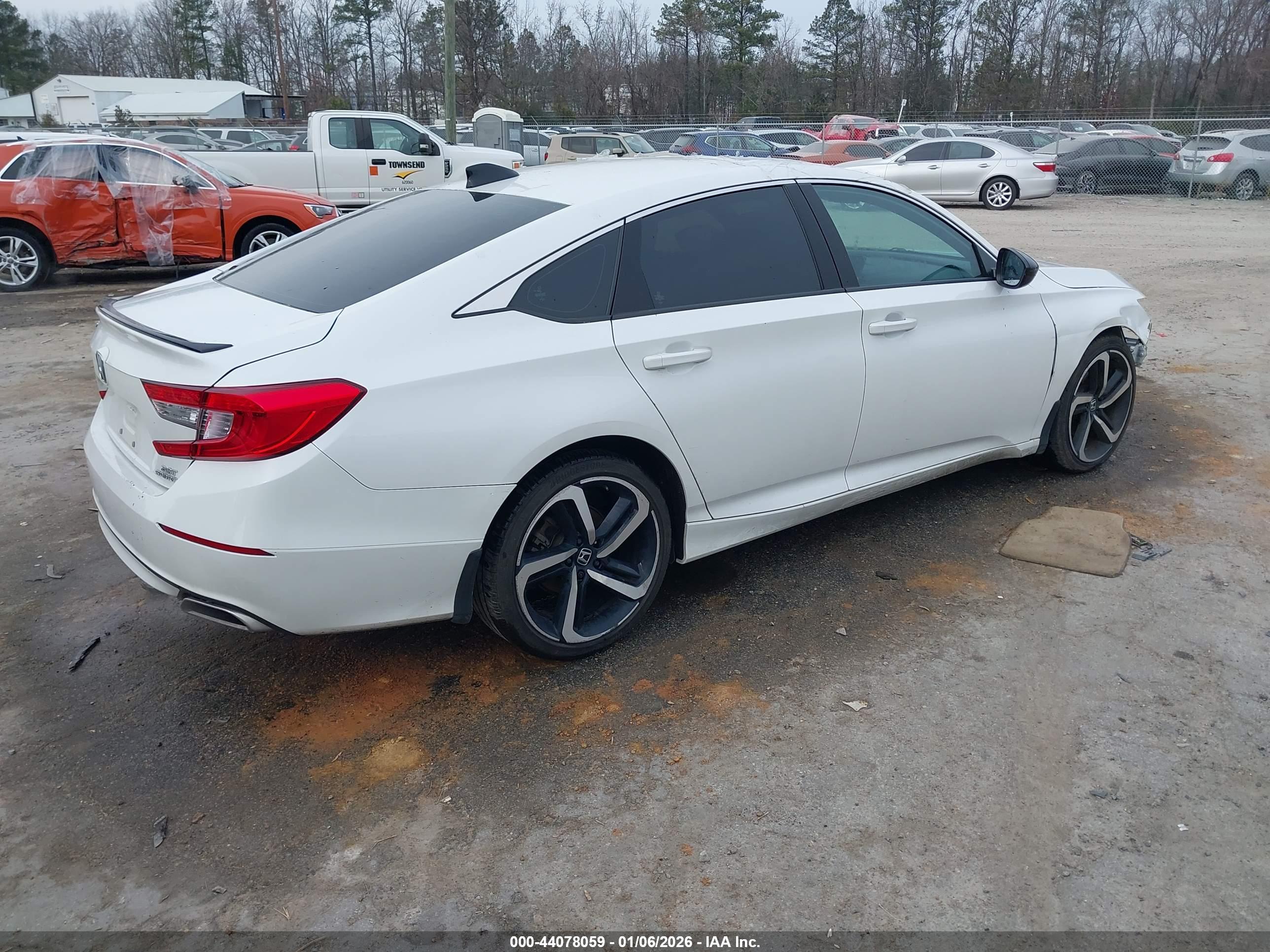 HONDA ACCORD image 4