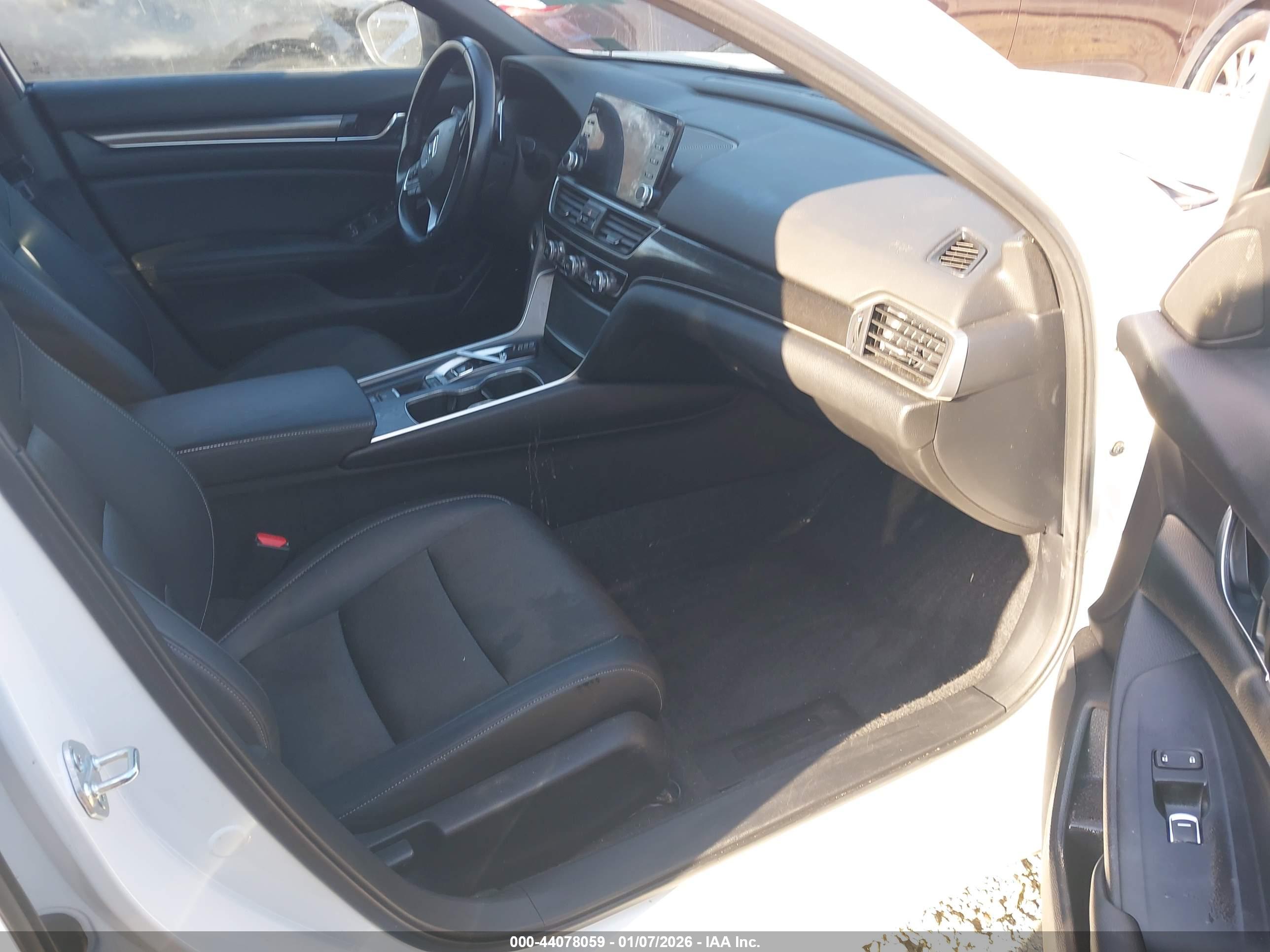 HONDA ACCORD image 5