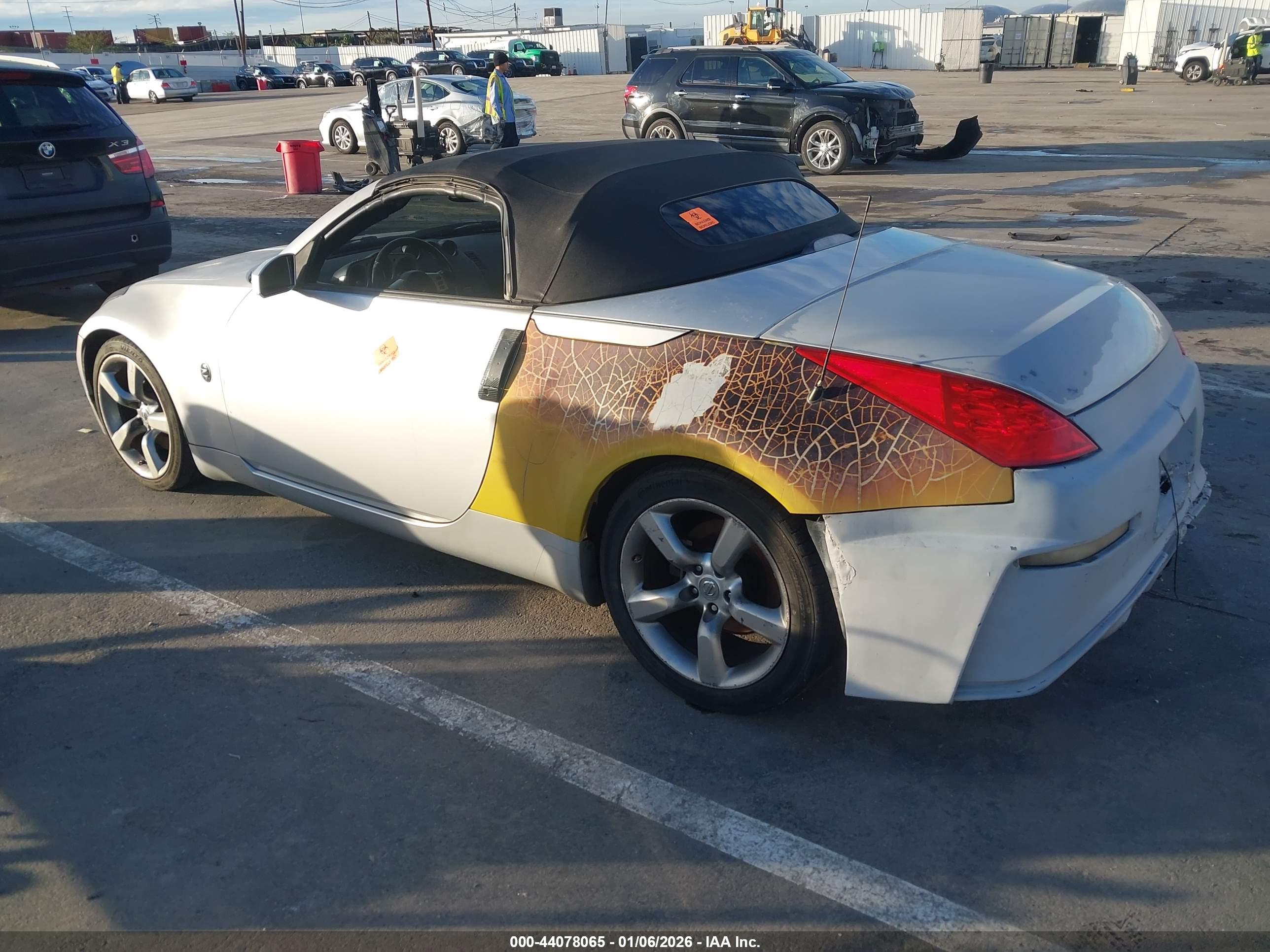 NISSAN 350Z image 3