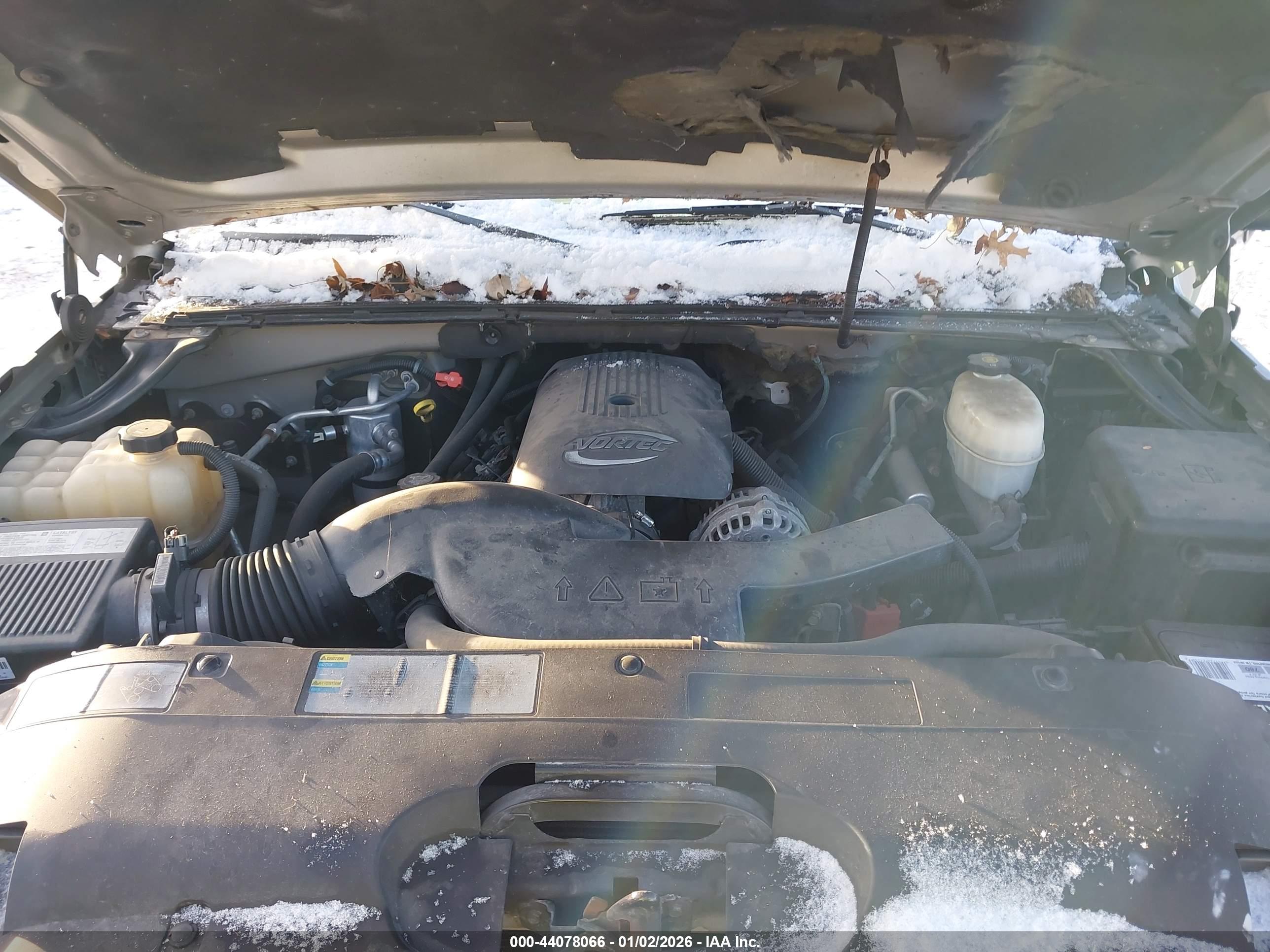 CHEVROLET AVALANCHE image 10