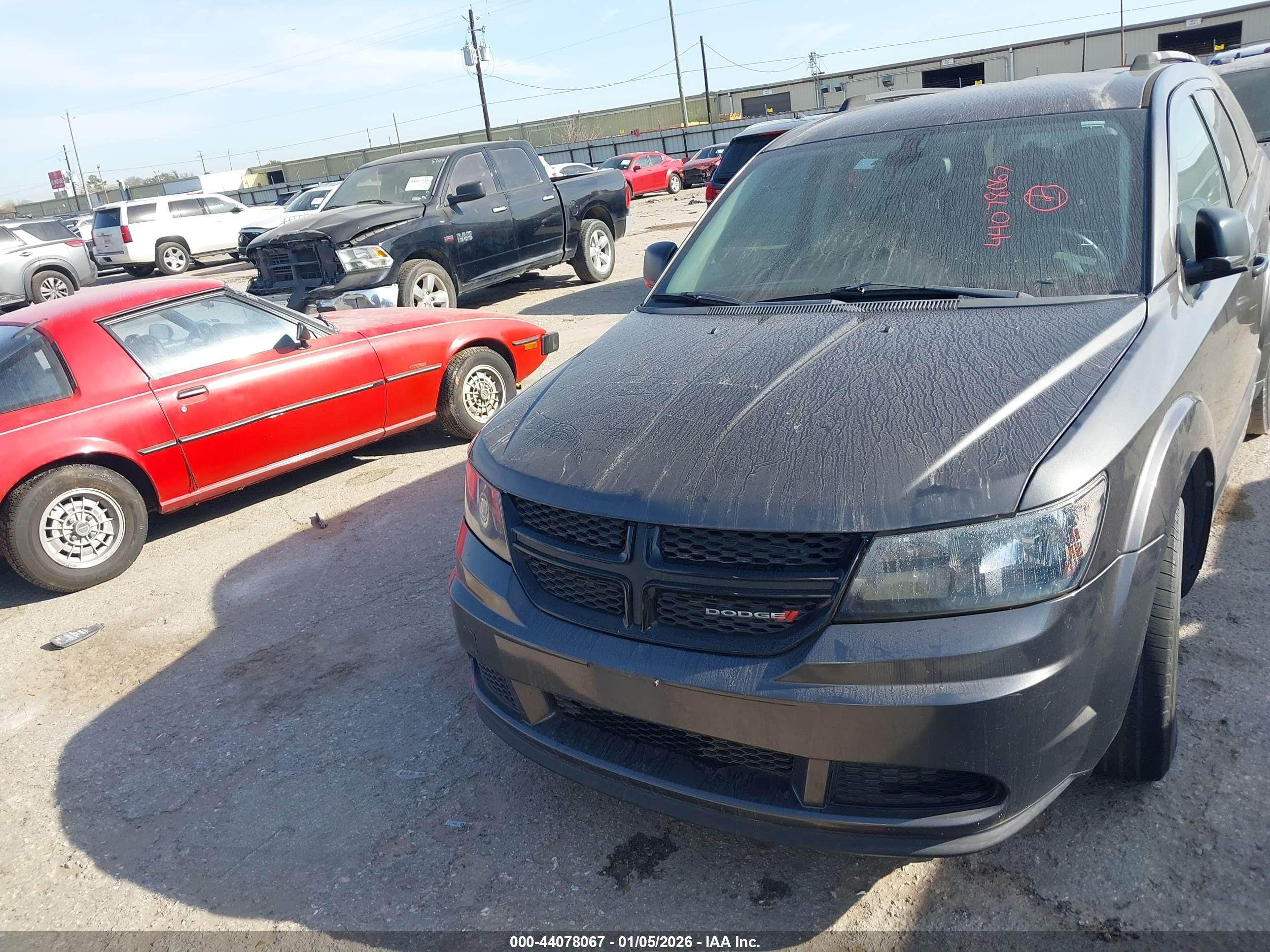 DODGE JOURNEY image 6