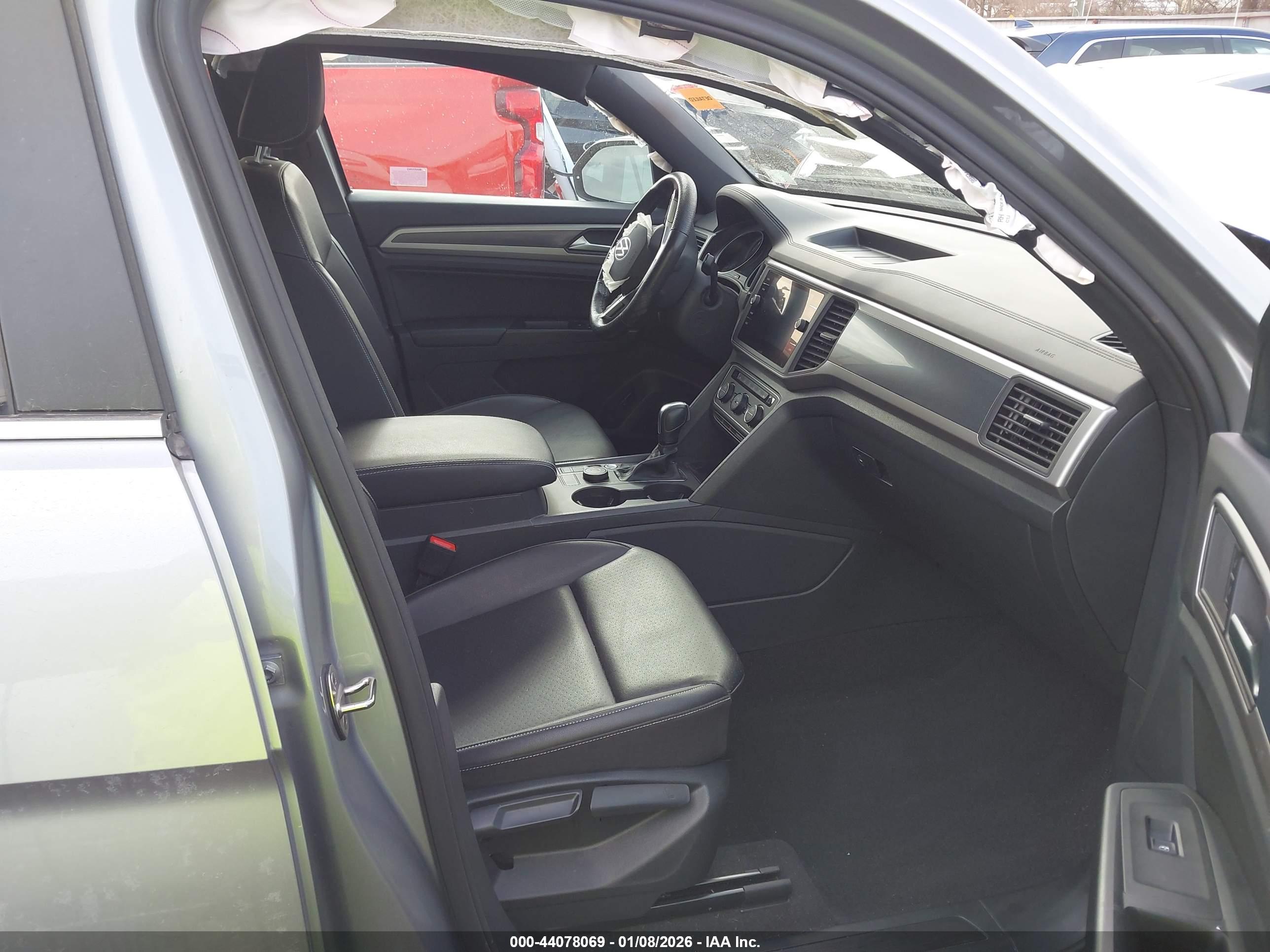 VOLKSWAGEN ATLAS image 5