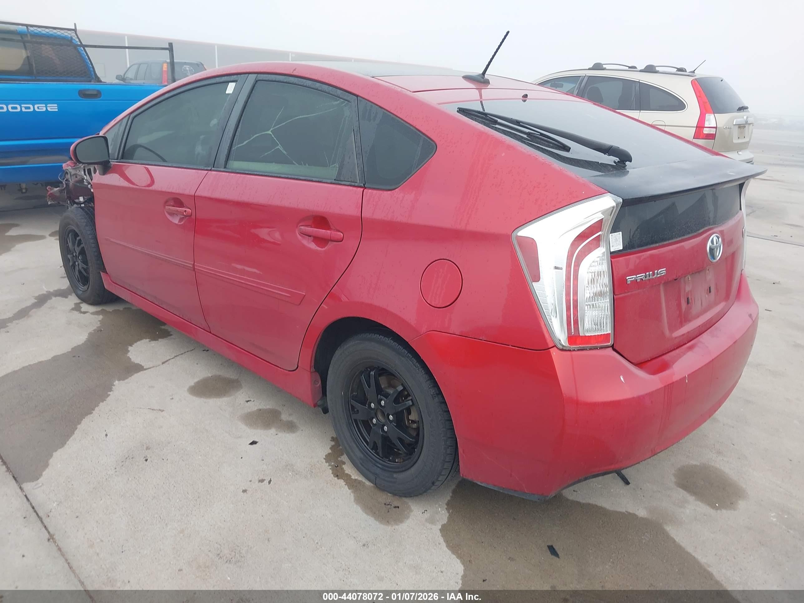 TOYOTA PRIUS image 3