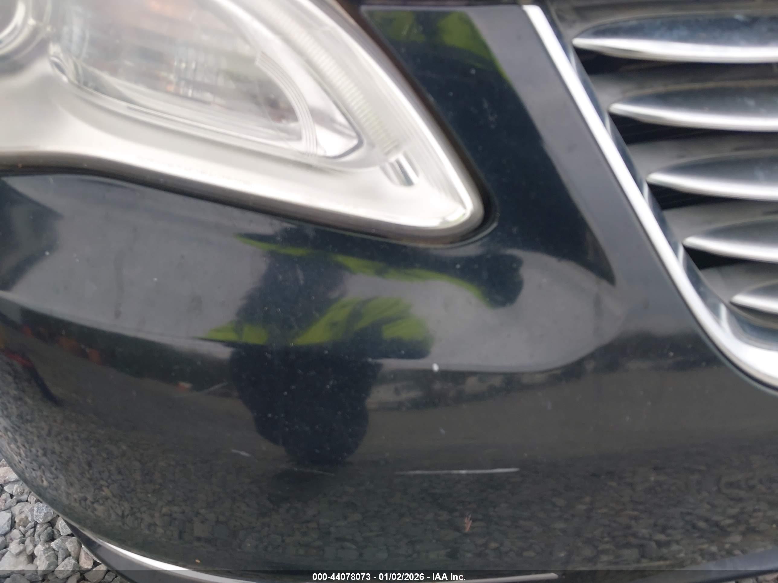 CHRYSLER 200 image 6