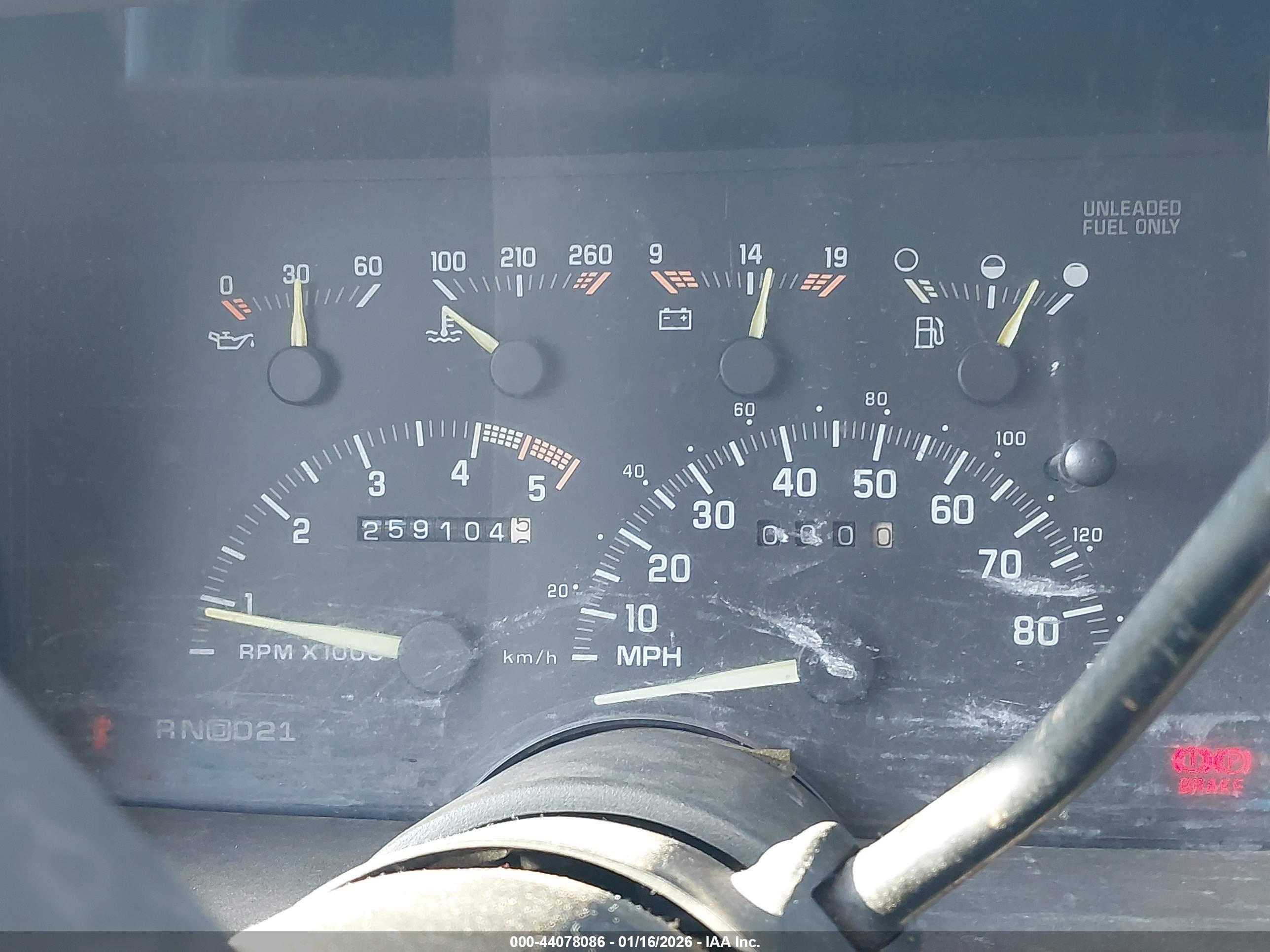 GMC SIERRA image 7