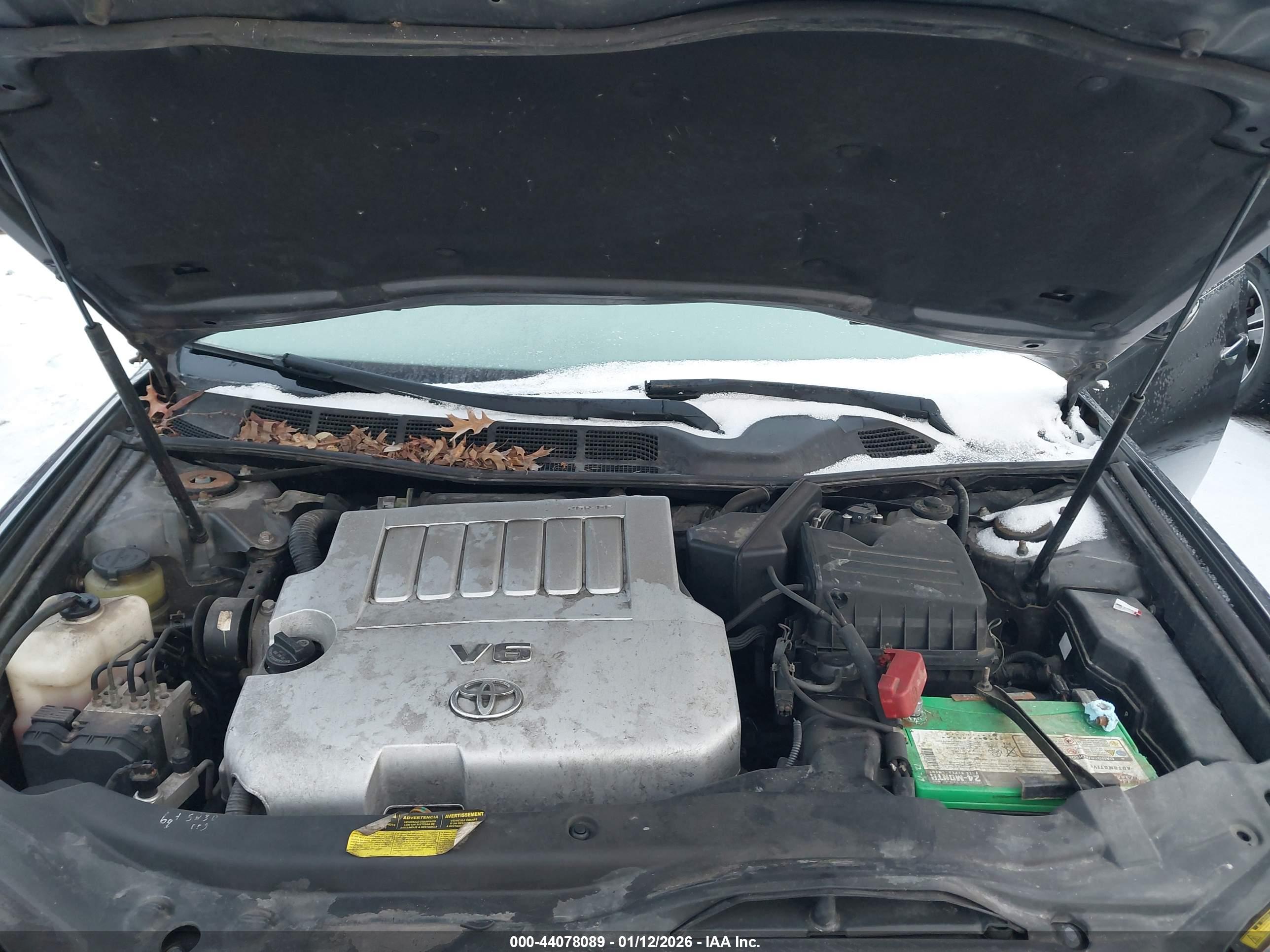 TOYOTA AVALON image 10