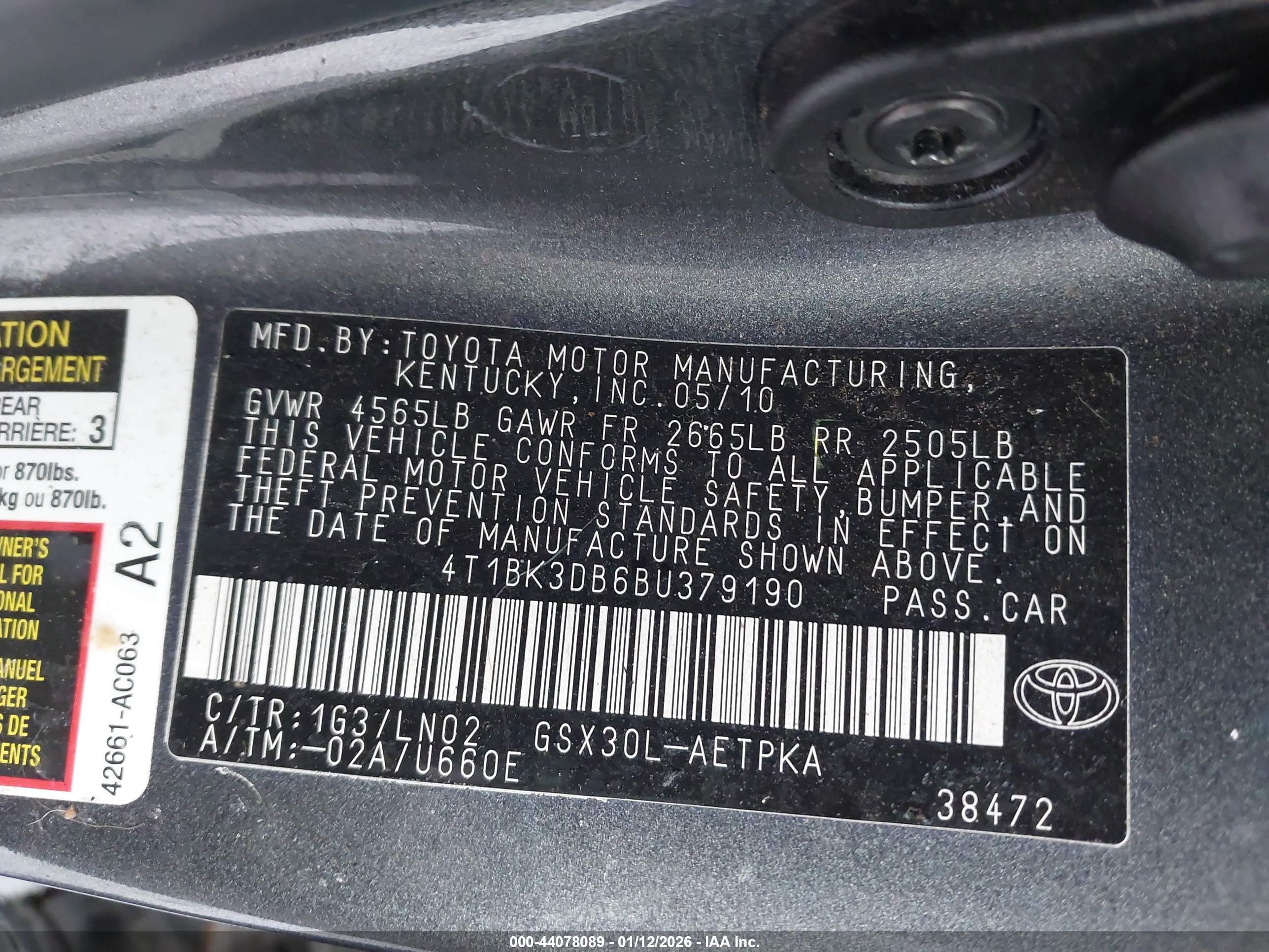 TOYOTA AVALON image 9