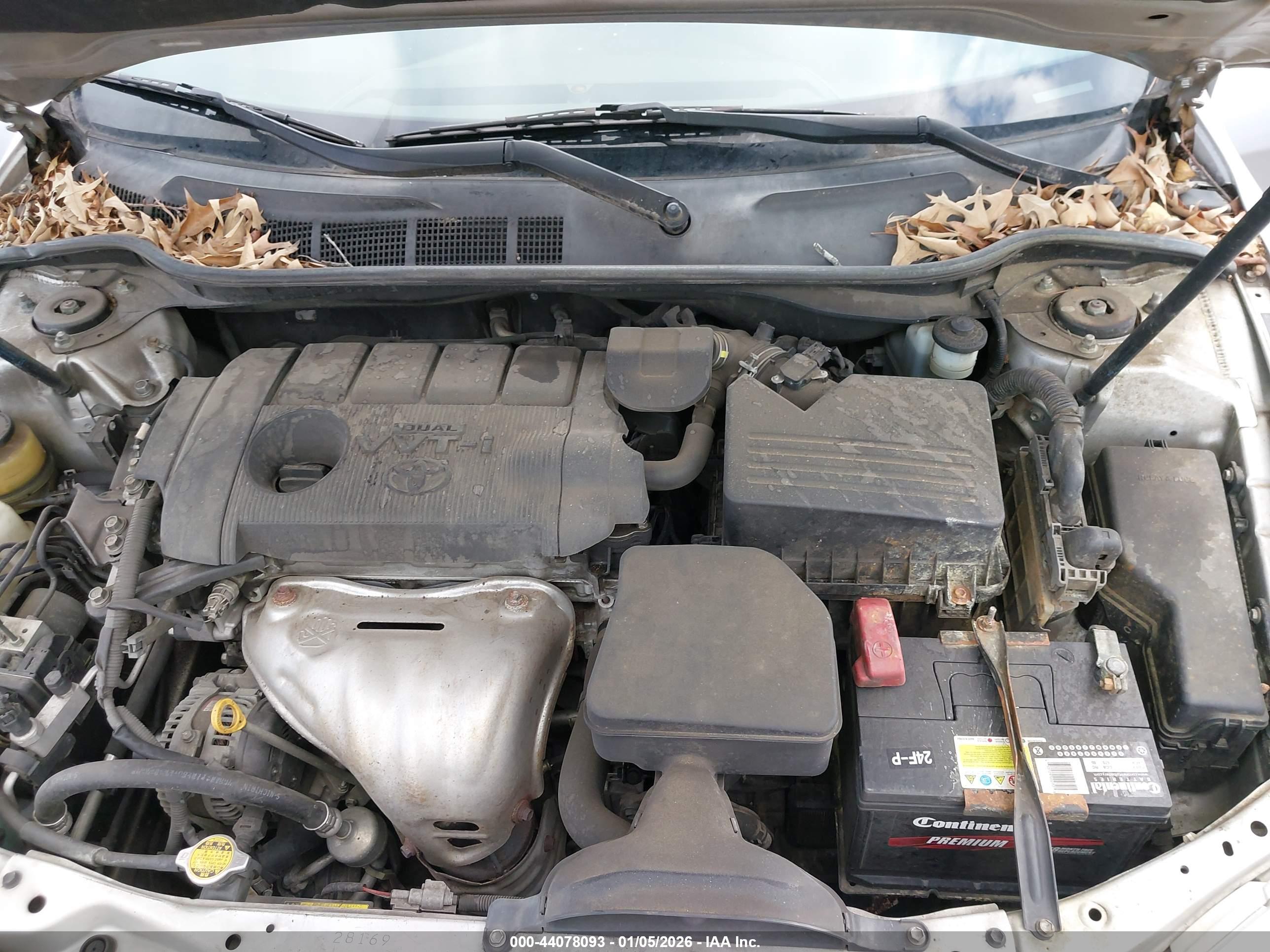 TOYOTA CAMRY image 10