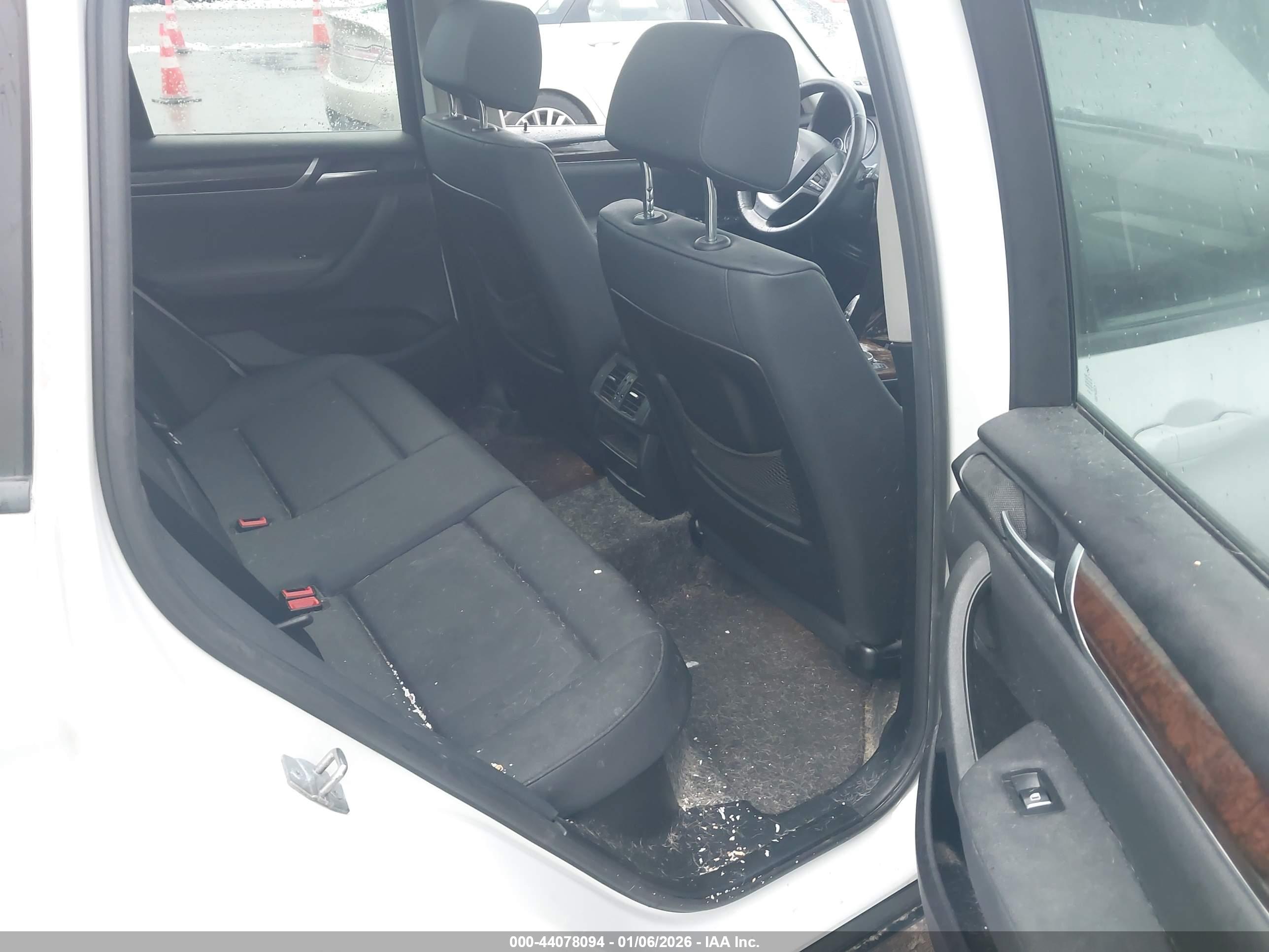 BMW X3 image 8