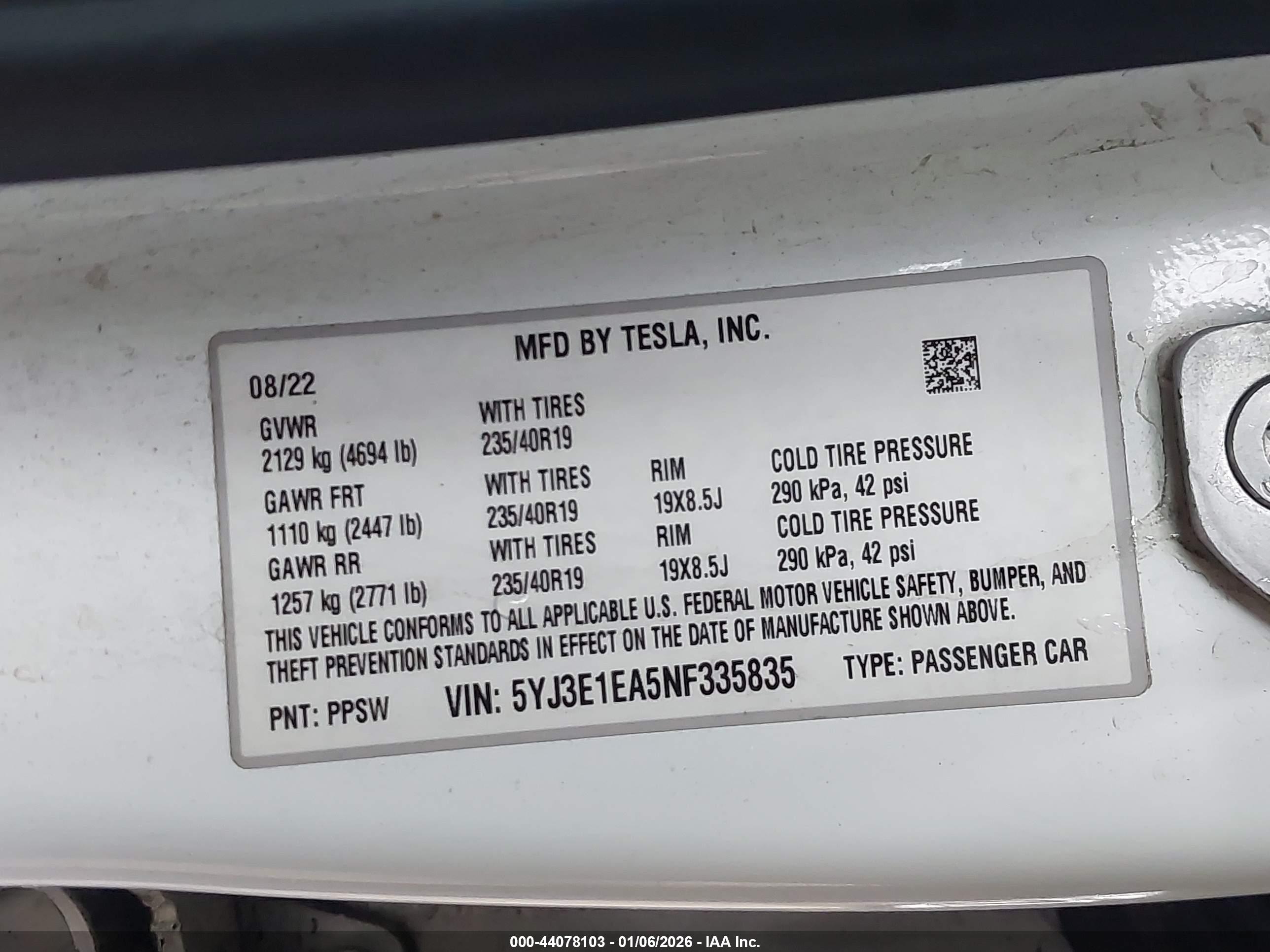 TESLA MODEL image 9