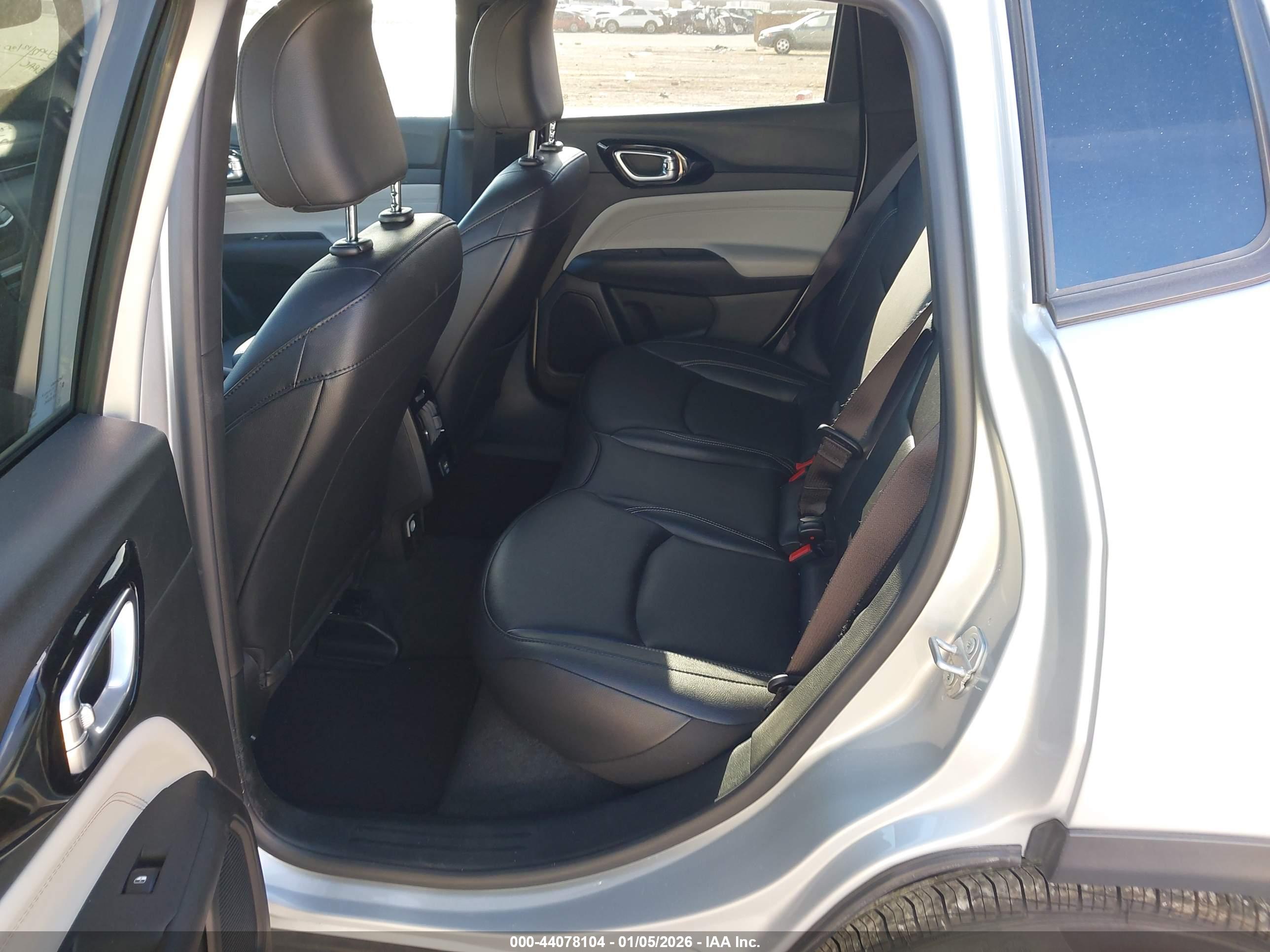 JEEP COMPASS image 8