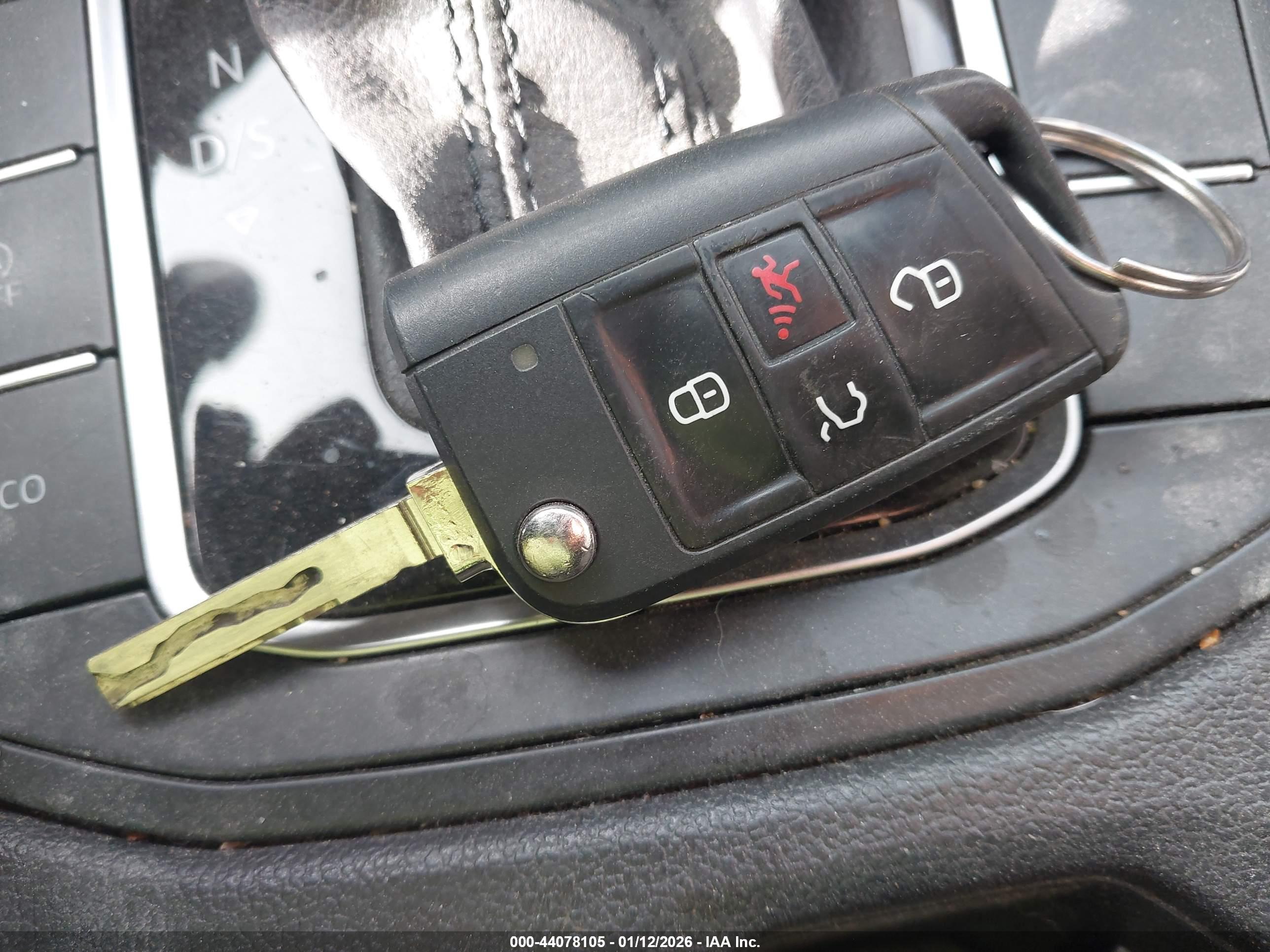 VOLKSWAGEN JETTA image 11
