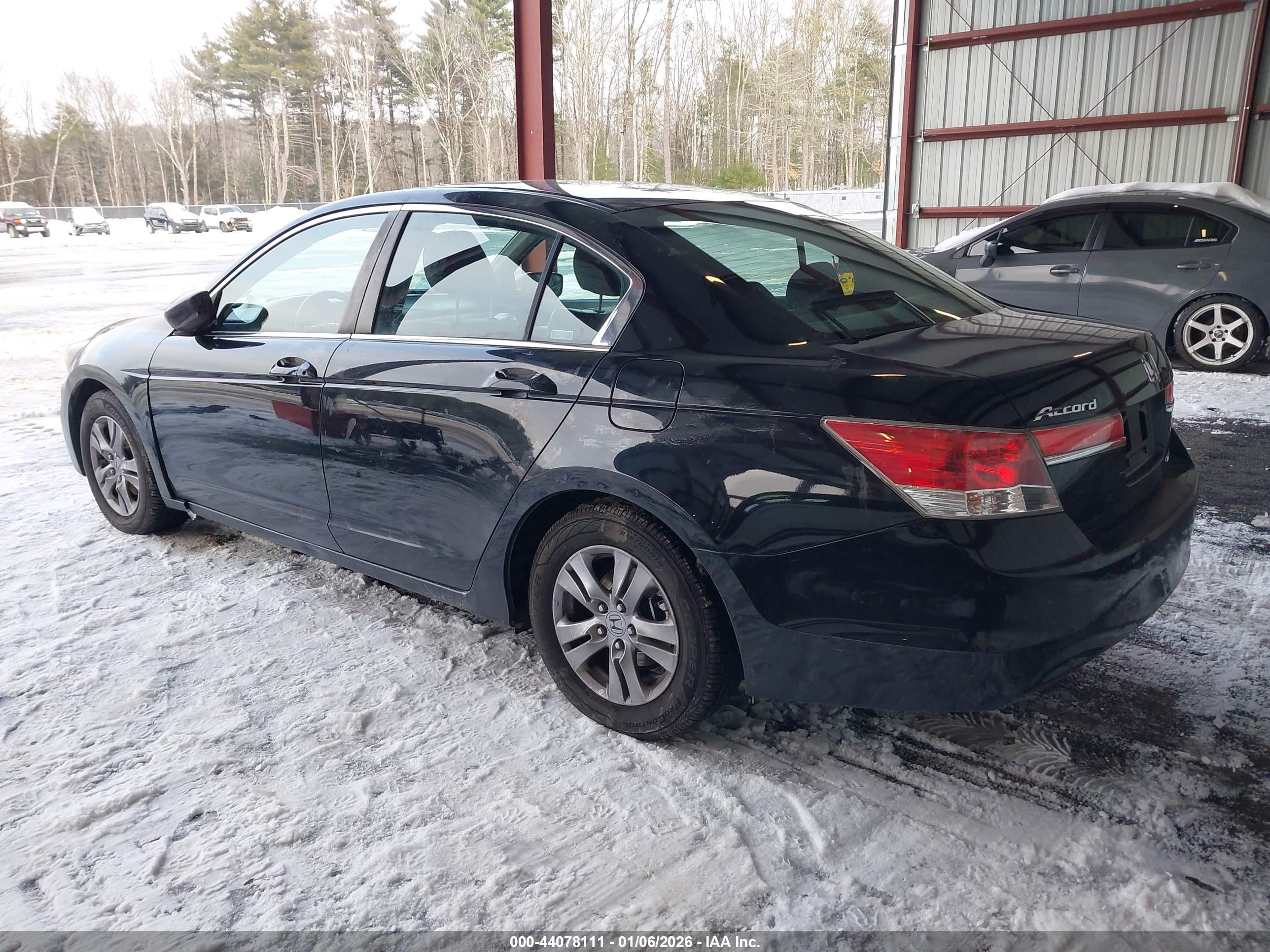 HONDA ACCORD image 3