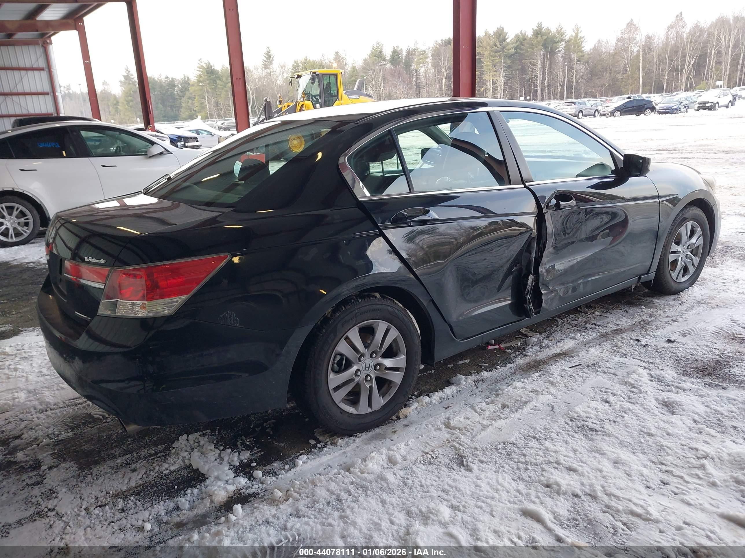 HONDA ACCORD image 4