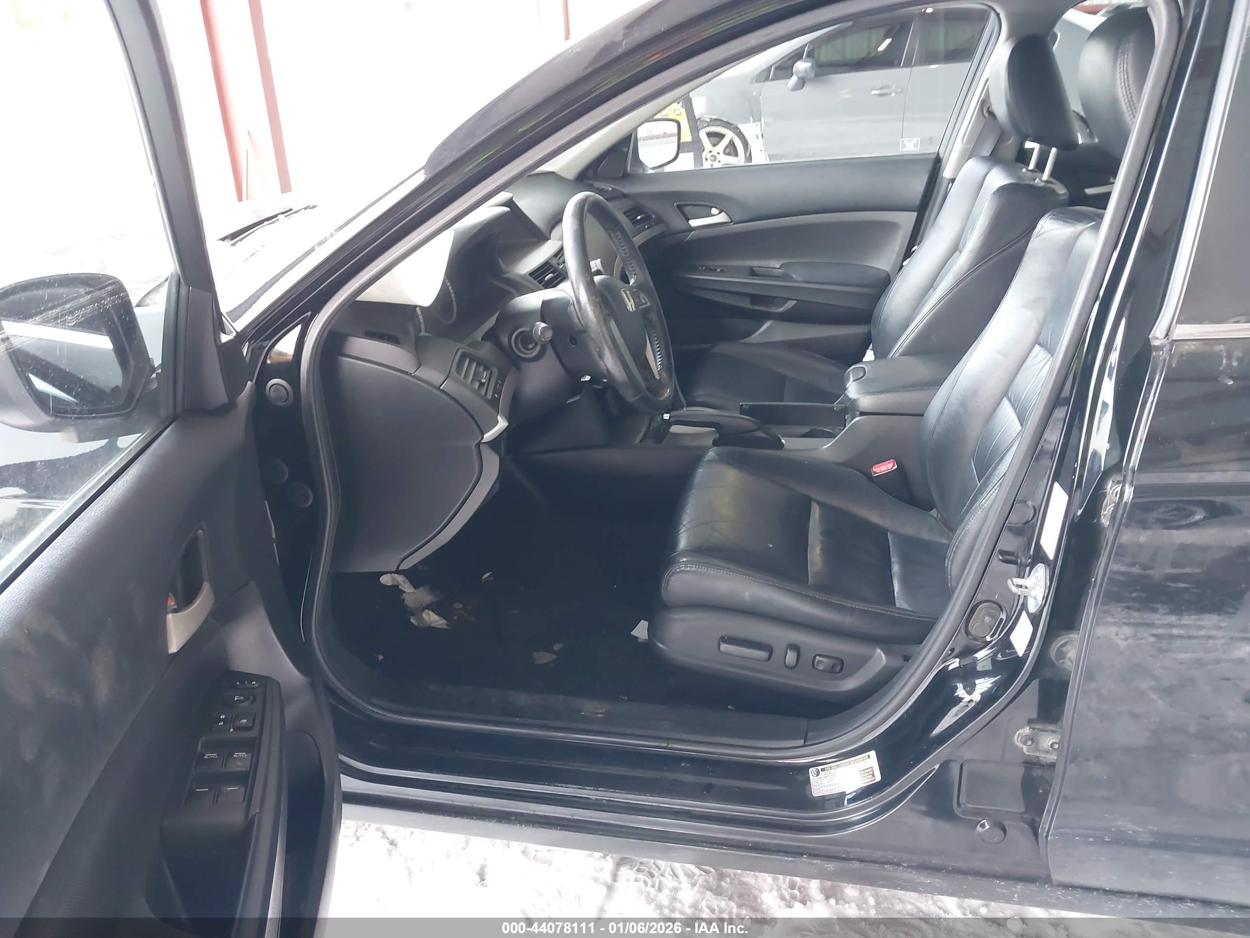 HONDA ACCORD image 5