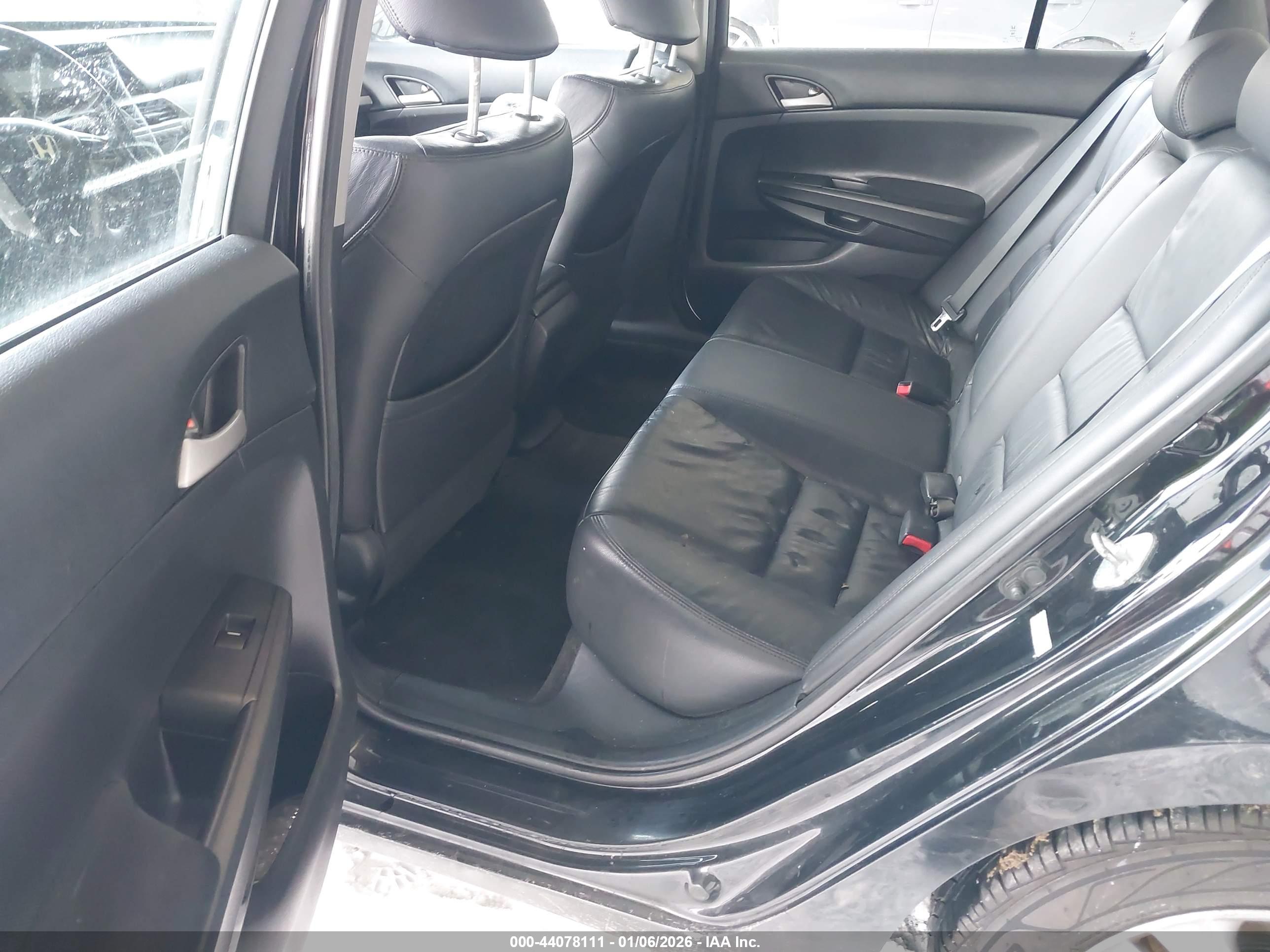 HONDA ACCORD image 8