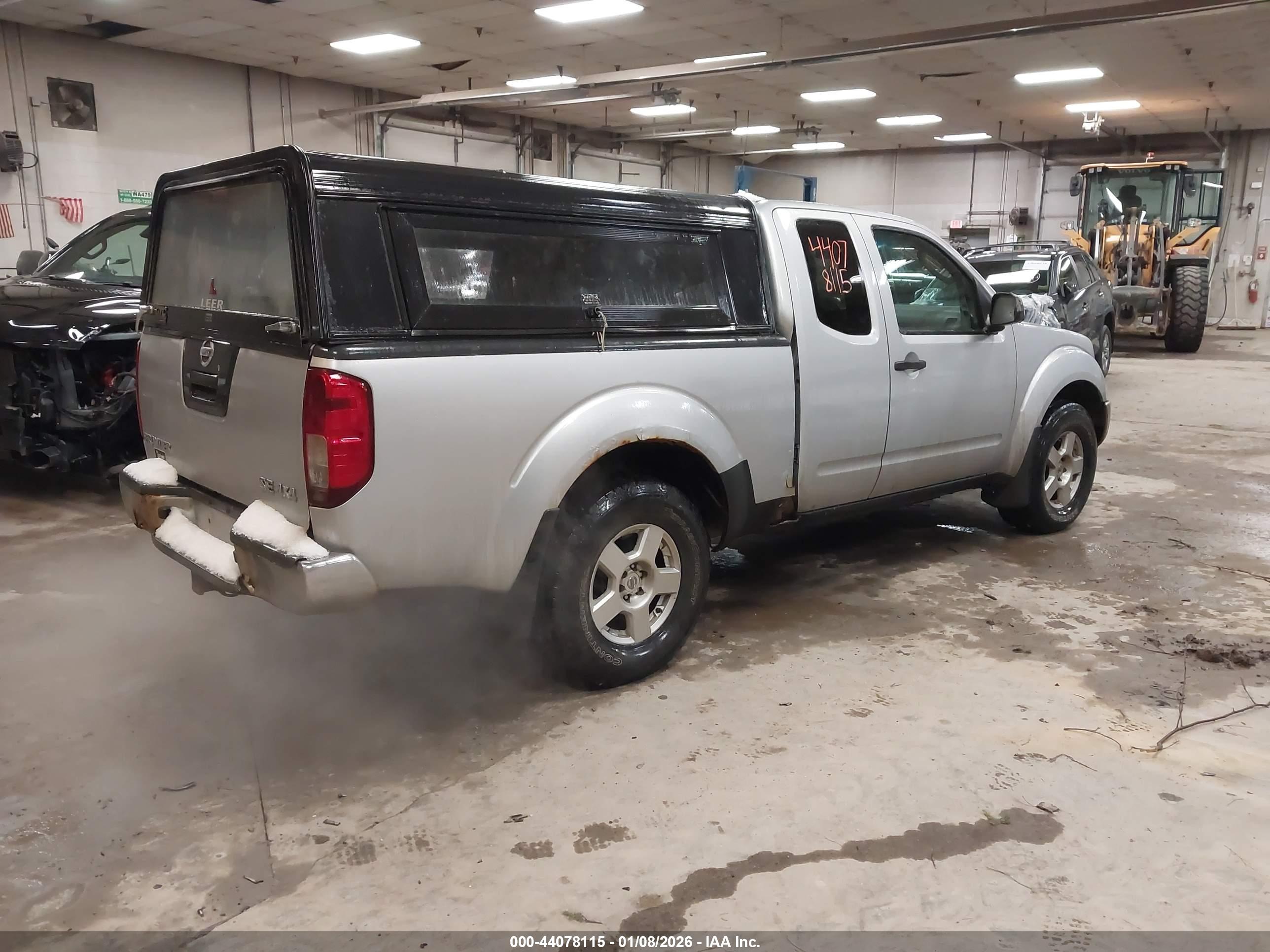 NISSAN FRONTIER image 4