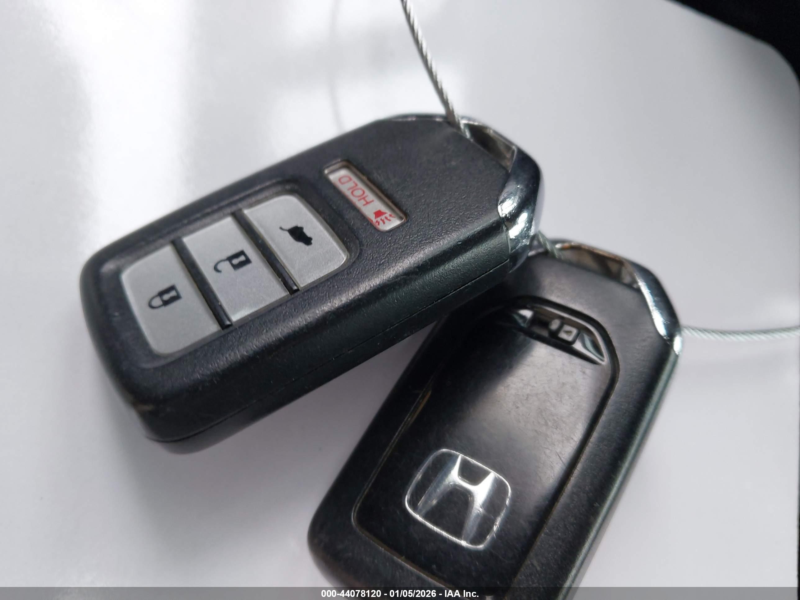 HONDA CR-V image 11