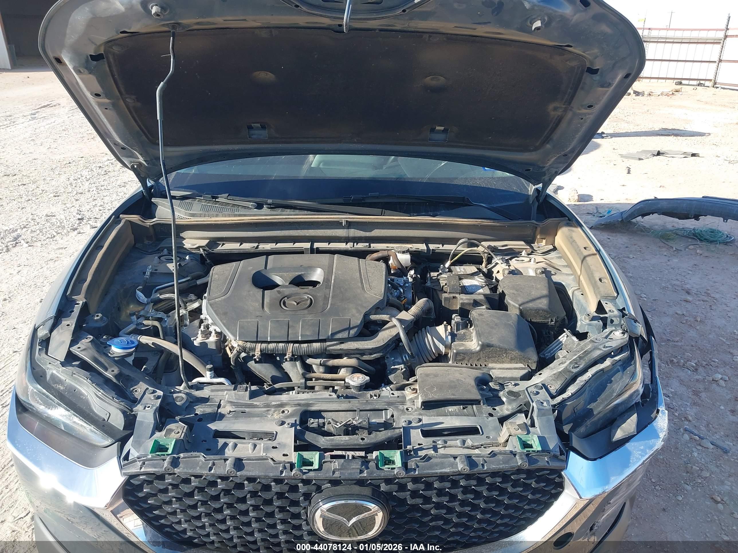 MAZDA CX-30 image 10