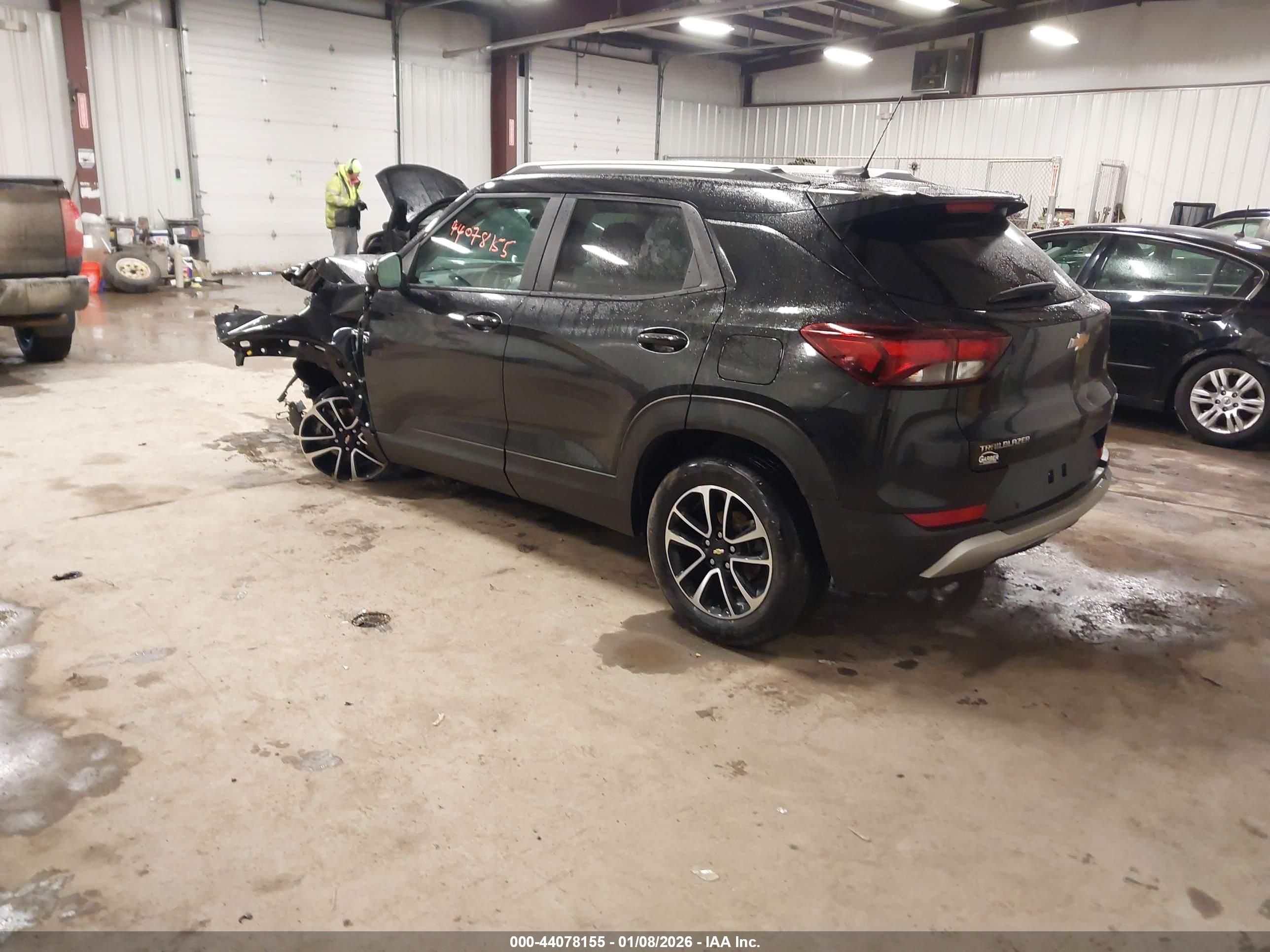 CHEVROLET TRAILBLAZER image 3