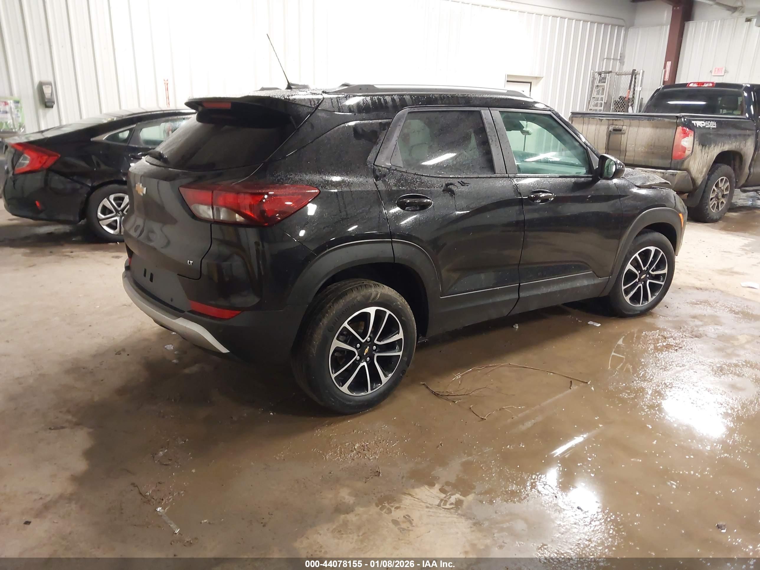 CHEVROLET TRAILBLAZER image 4